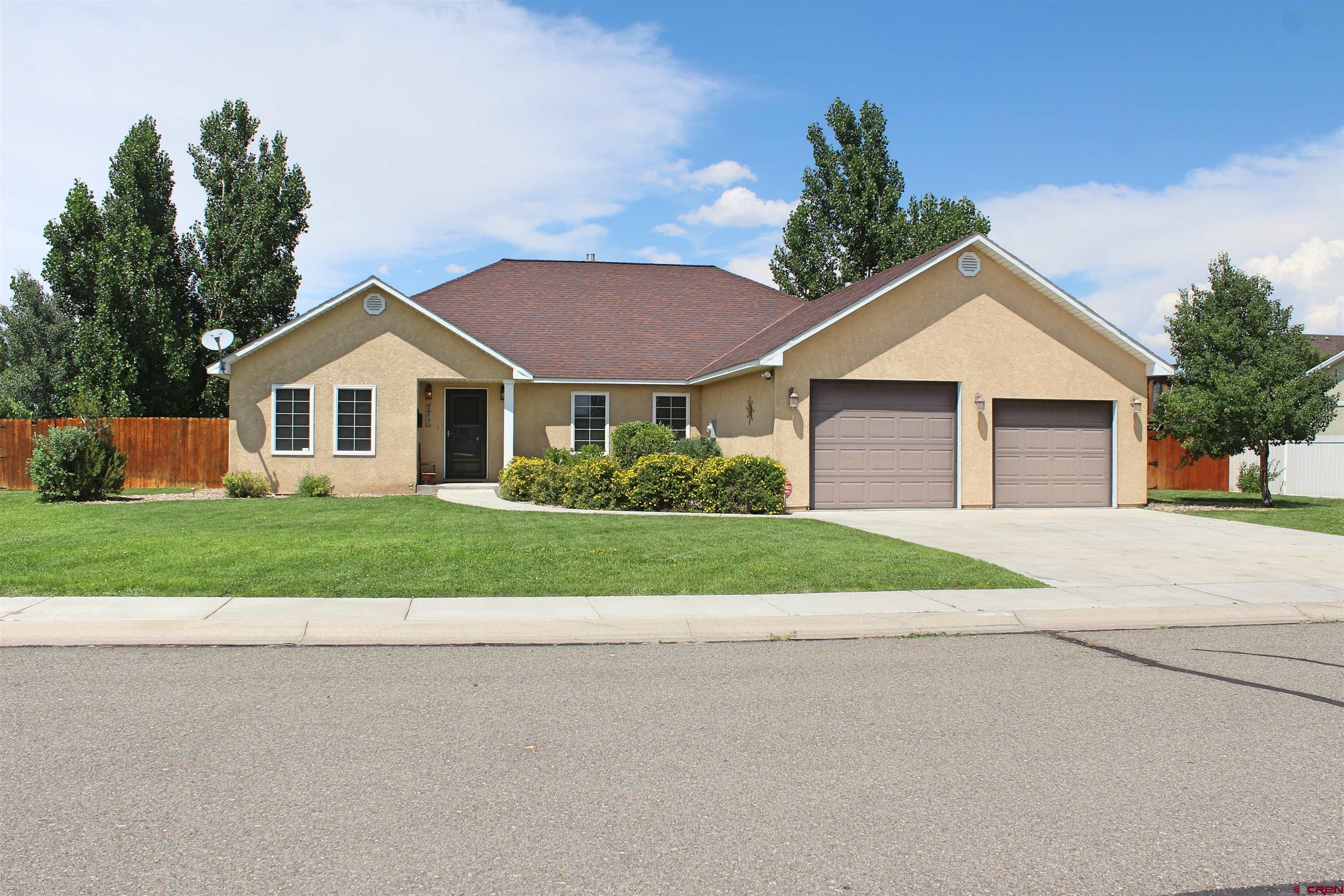 2913 Mimi Lane
