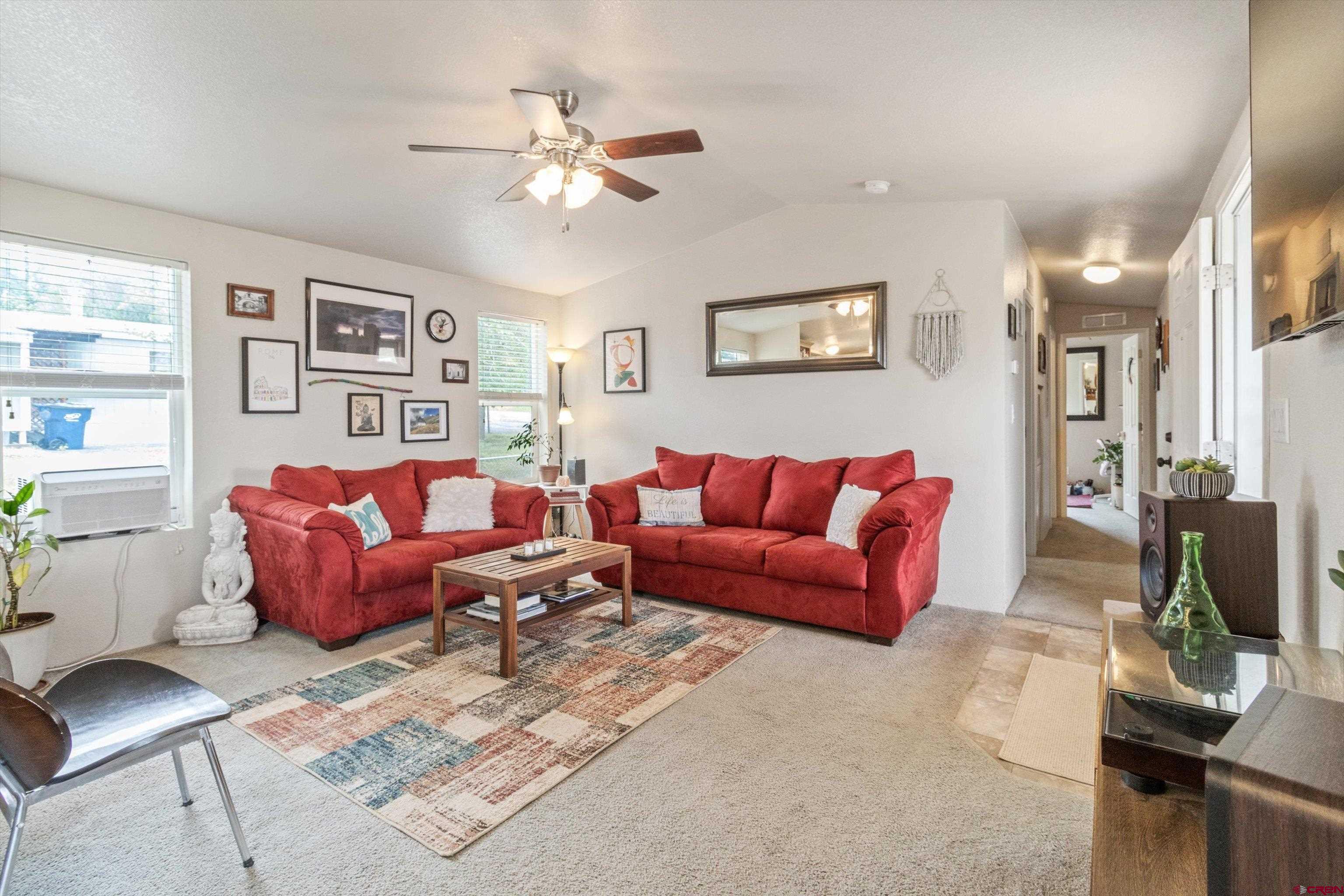 995 N Oak Dr