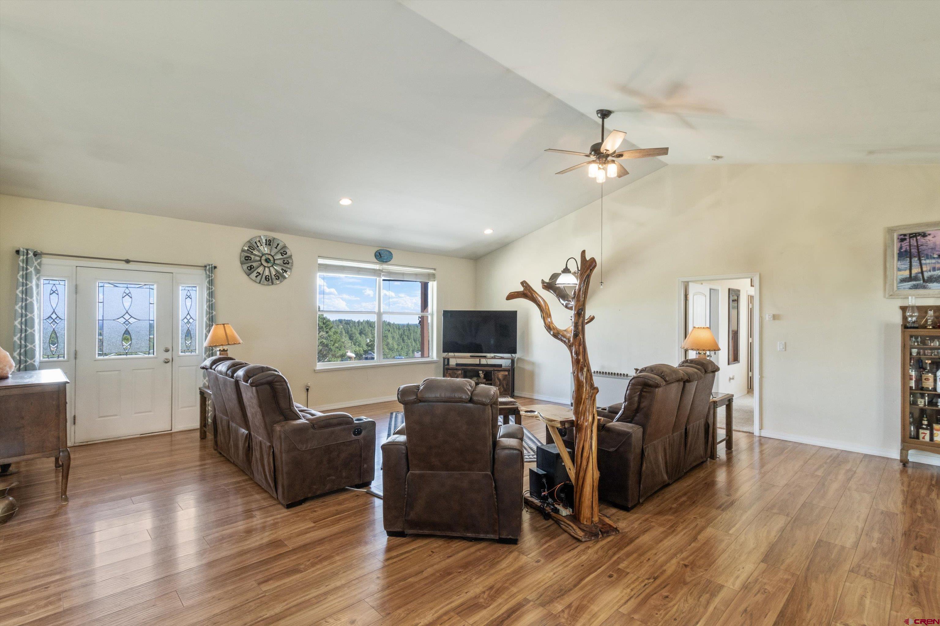 123 N Windy Ridge Road