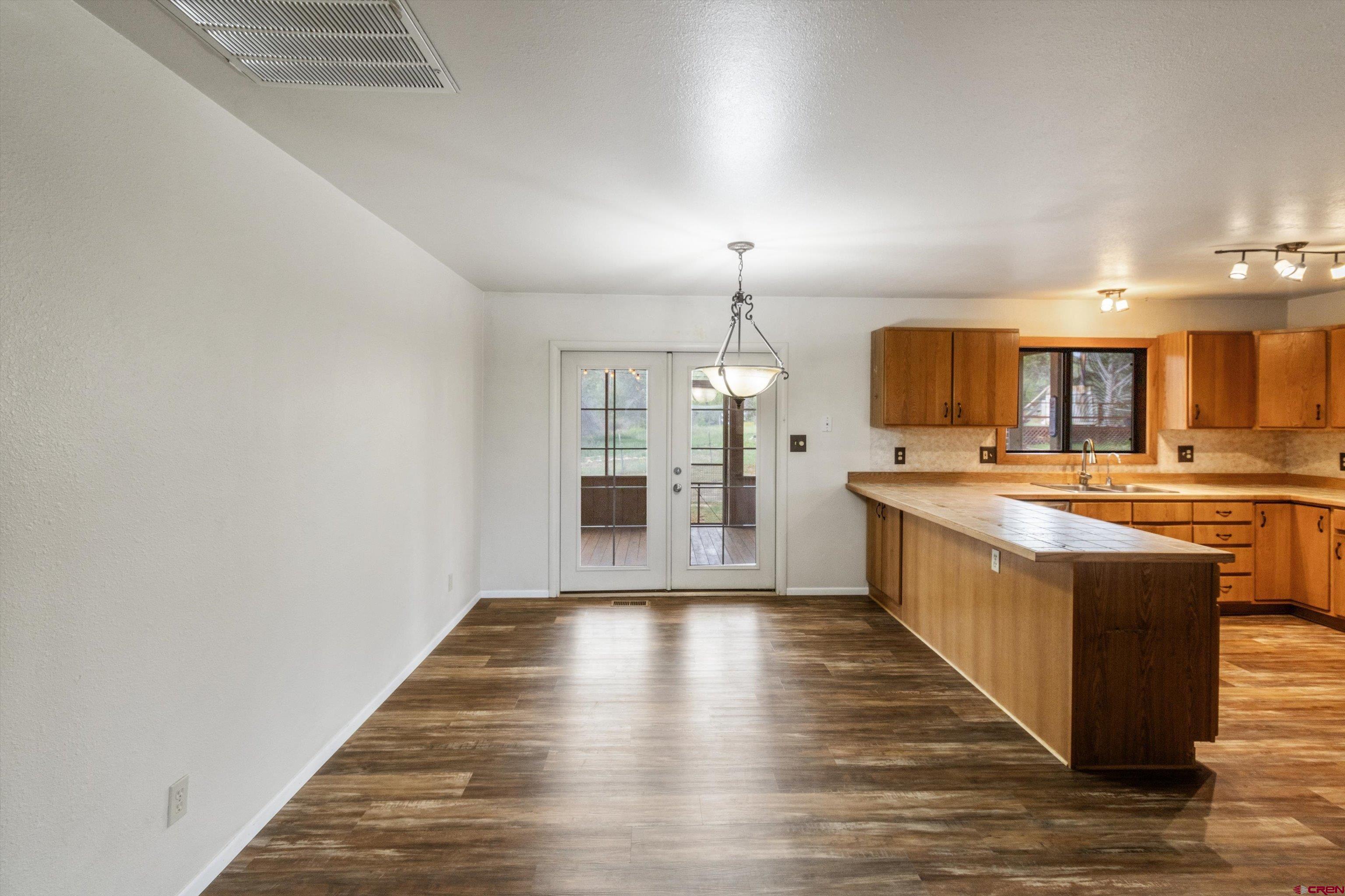 451 Pioneer Circle