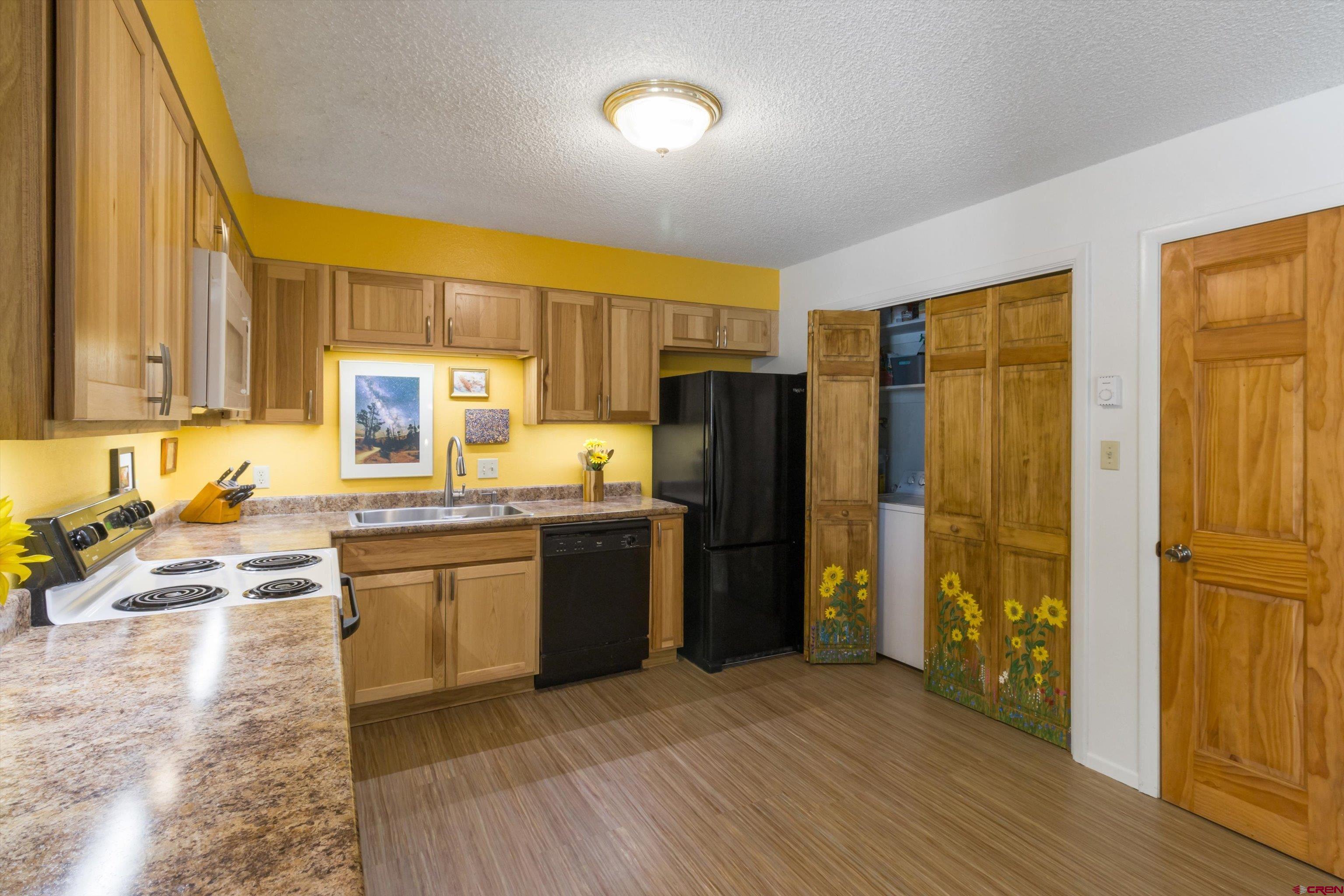 1212 Avenida Del Sol