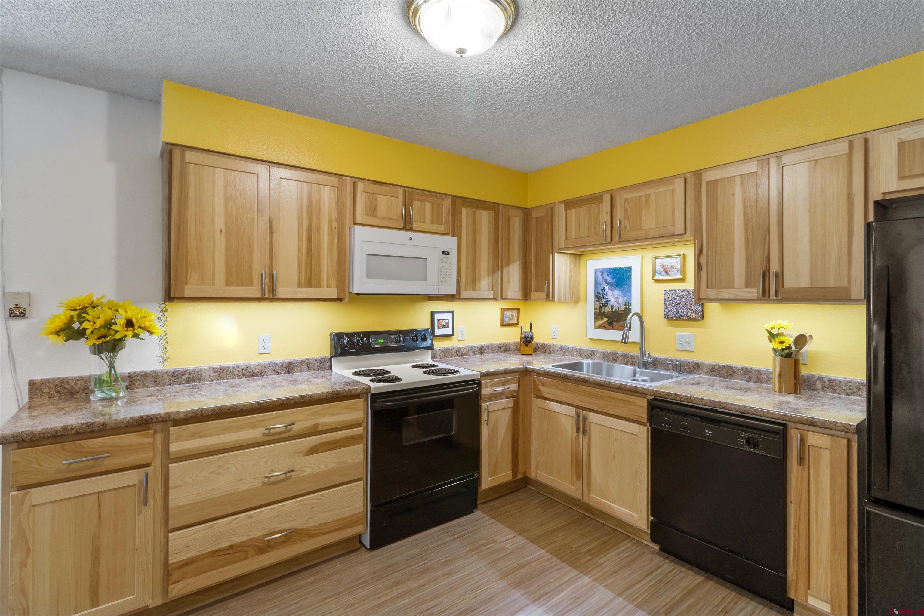 1212 Avenida Del Sol