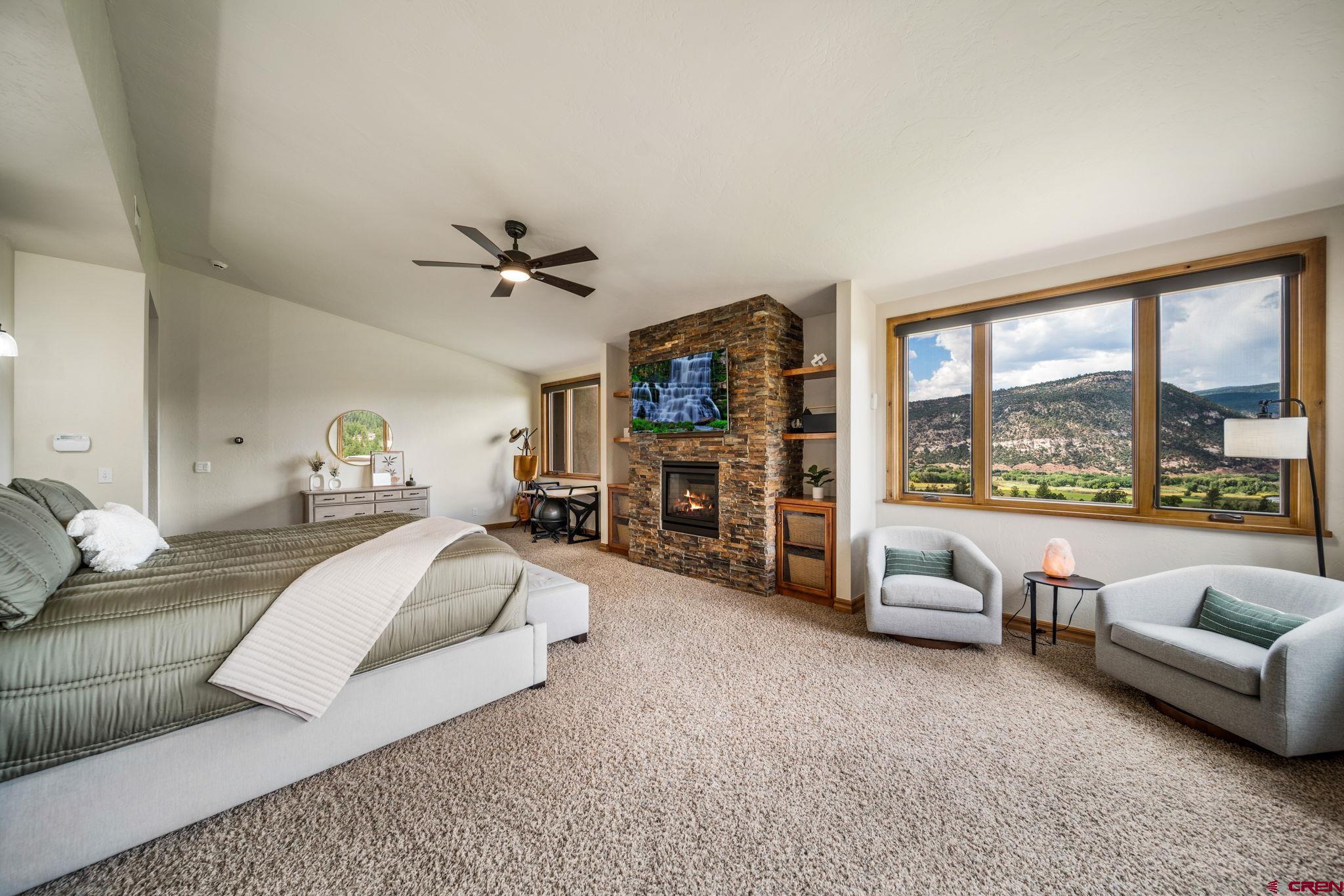 205 Oak Ridge Place