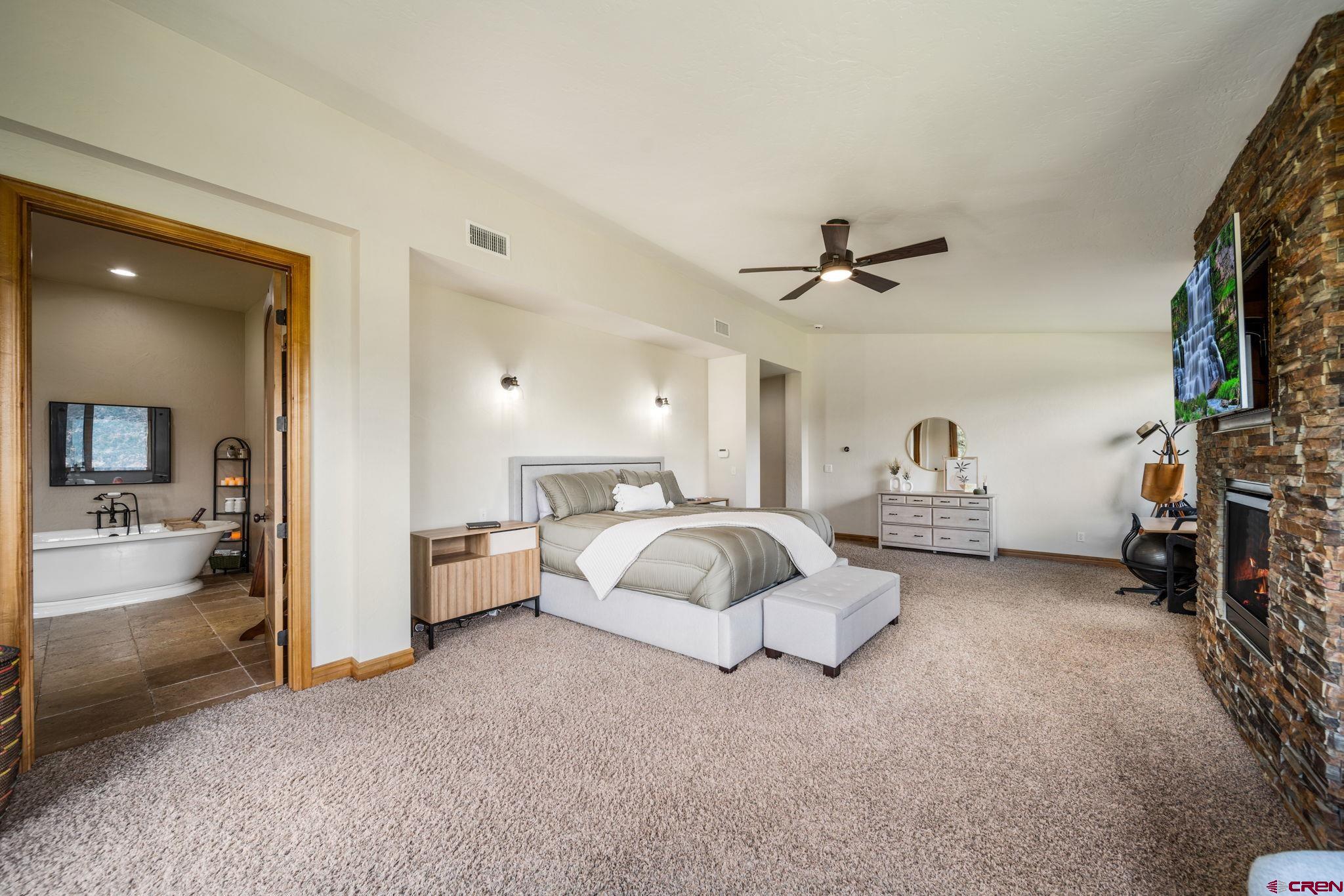 205 Oak Ridge Place