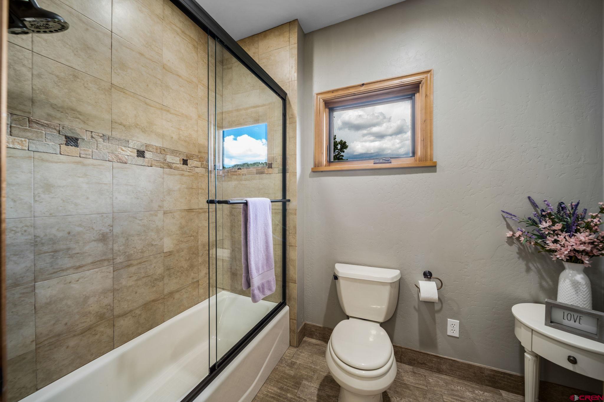 205 Oak Ridge Place