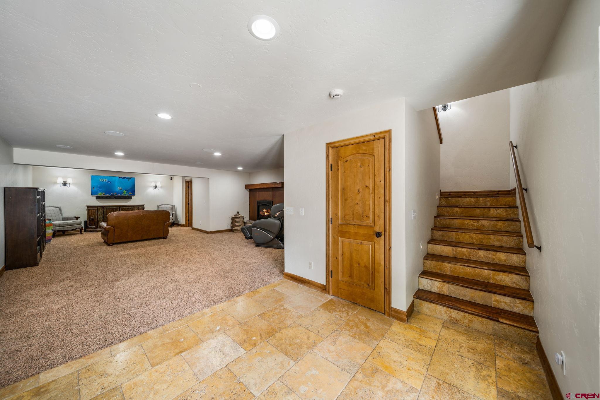 205 Oak Ridge Place
