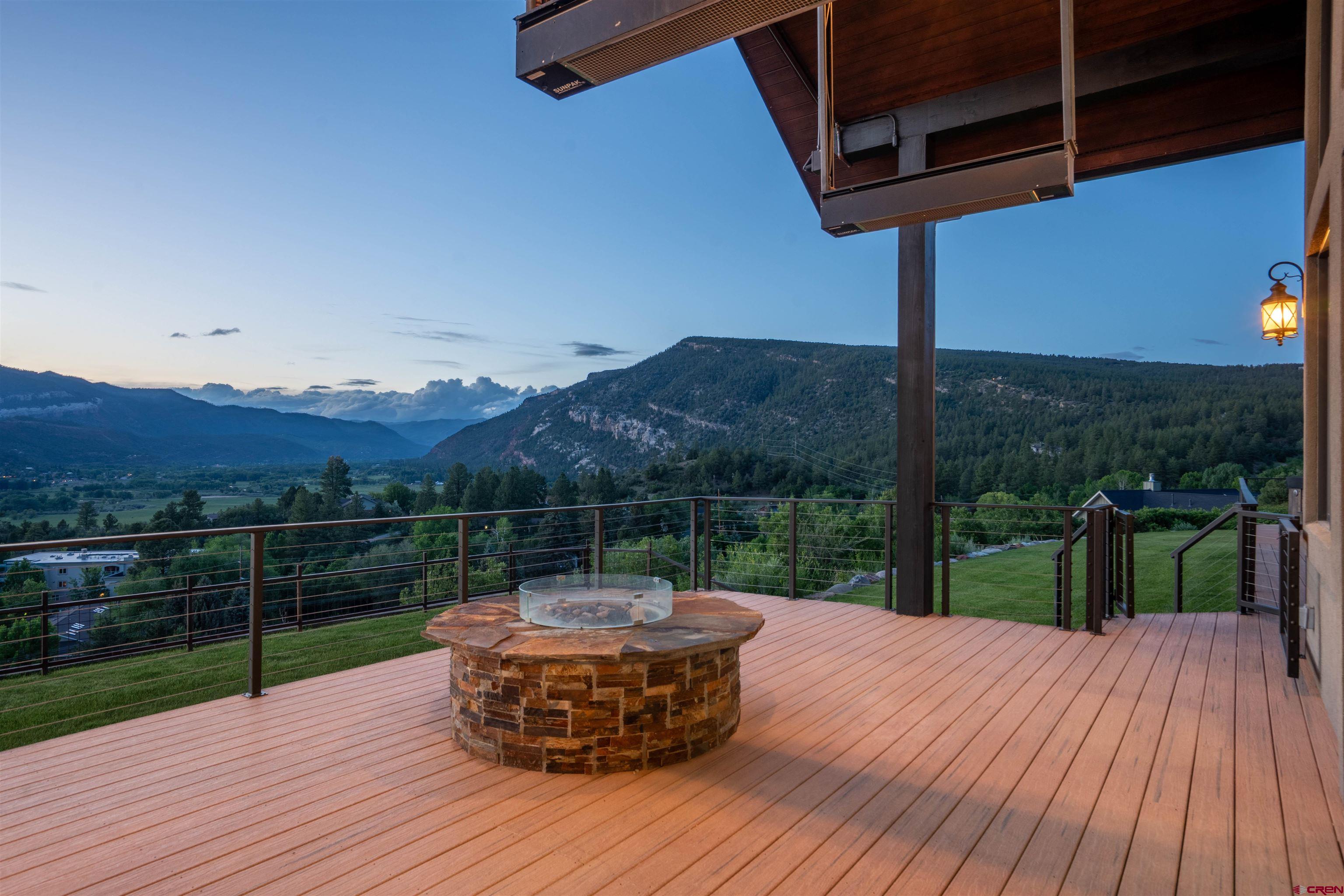 205 Oak Ridge Place