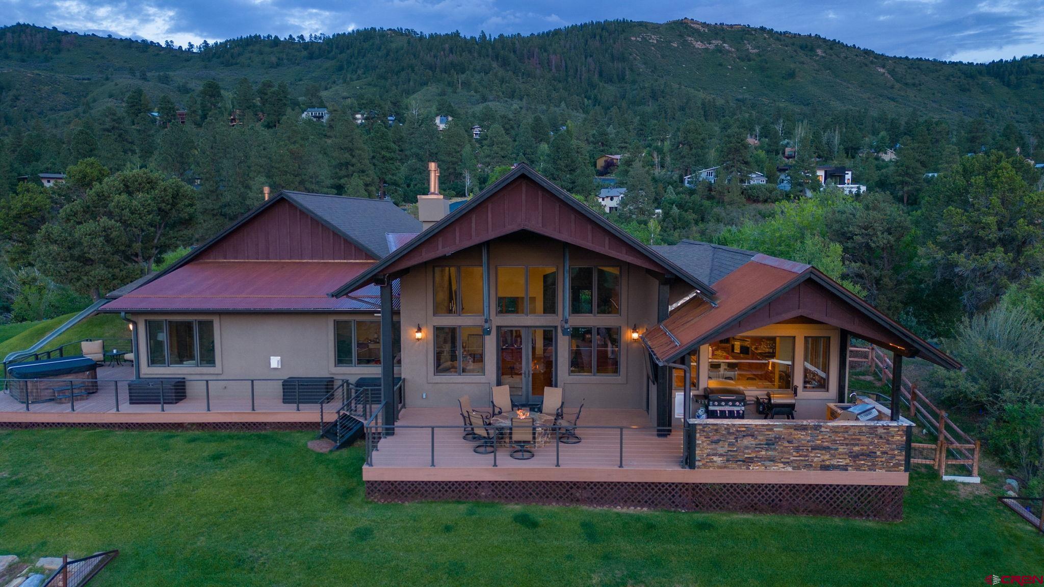 205 Oak Ridge Place