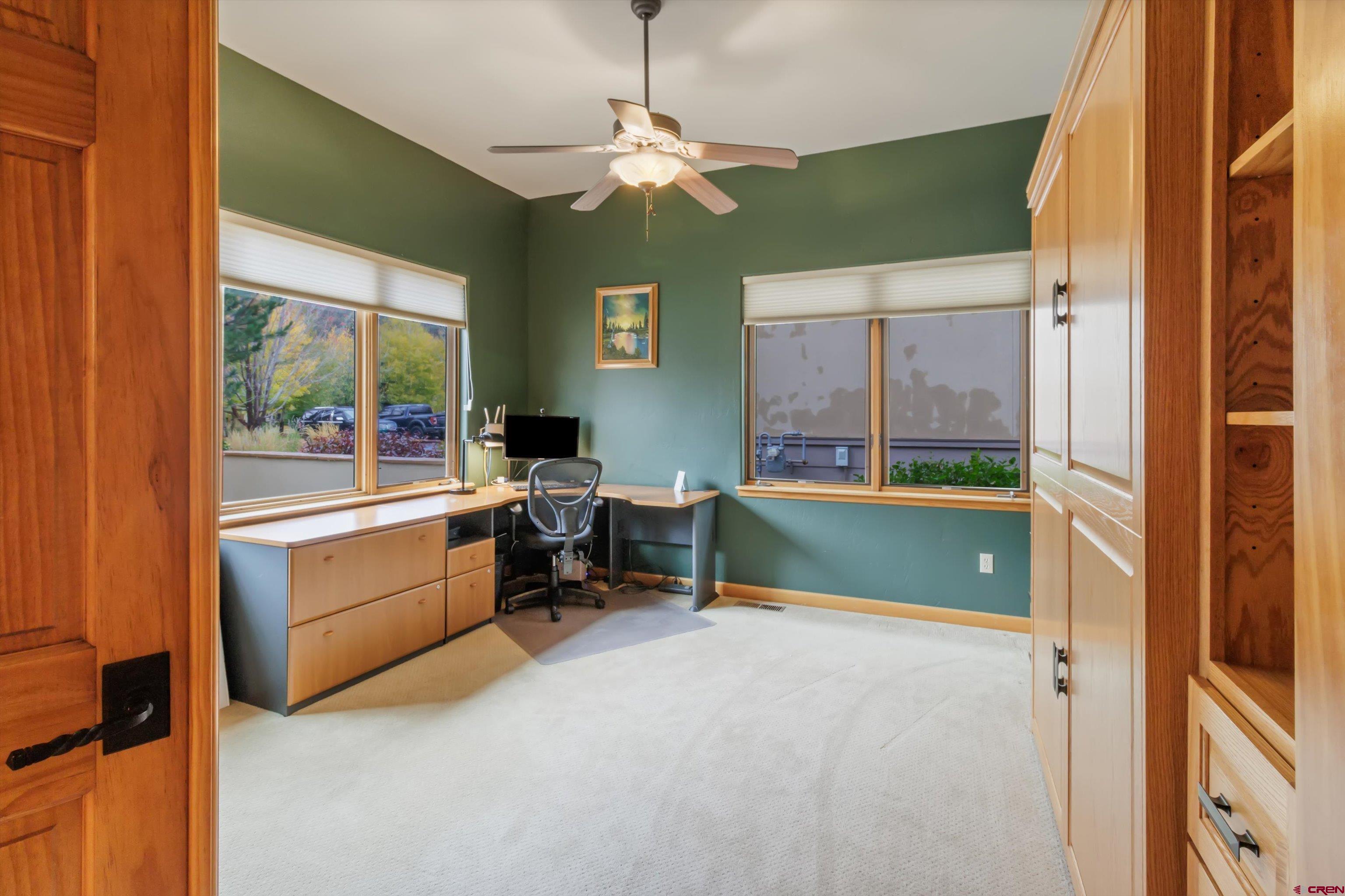 18 Turnberry Drive