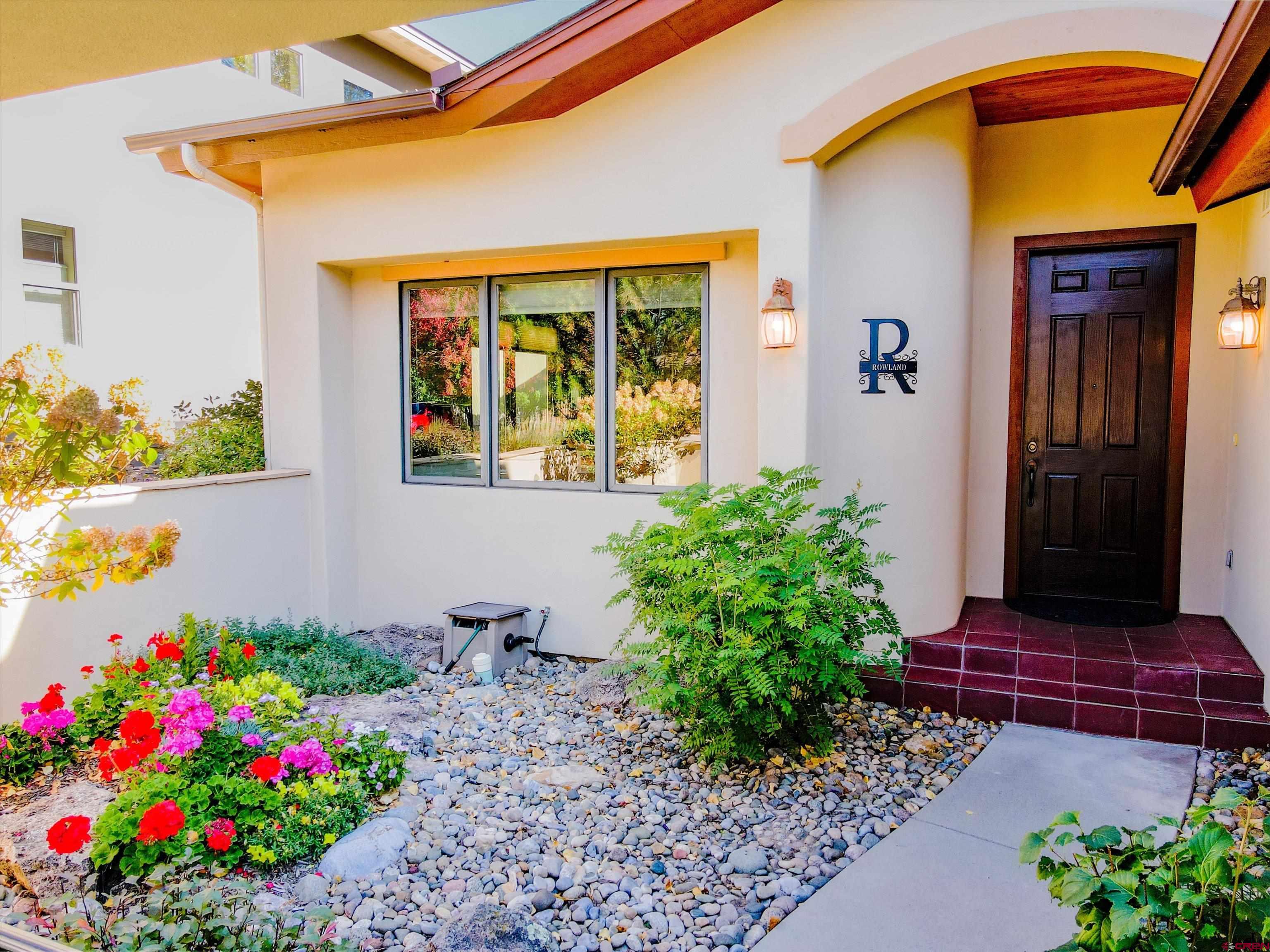 18 Turnberry Drive