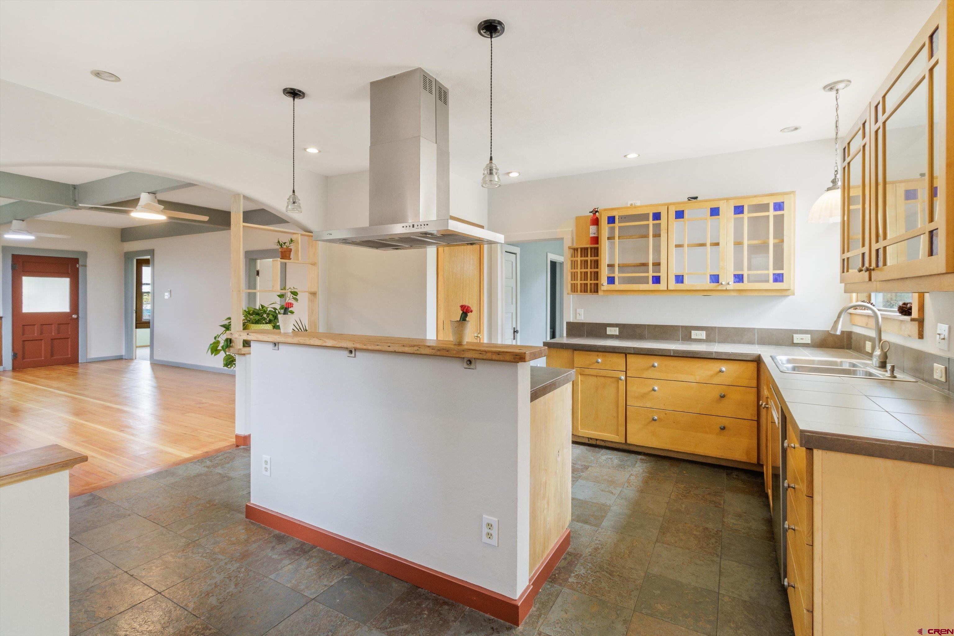 606 E 1st Street