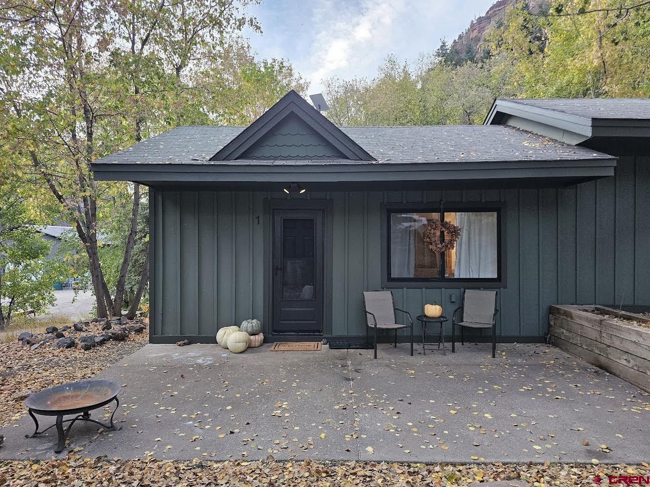 Three NEWLY RENOVATED studio apartments on an extra large lot. Each unit has a designated parking space. They are all equipped with their own kitchen and bathrooms! The oversized court yard is surrounded by aspens, lots of outdoor space to relax and bbq. Currently used as month to month, furnished rentals on airbnb. Each unit nets a minimum of $1500.00 a month in the off season. New owner could fine-tune pricing and expand marketing to VRBO. Zoned R2. MOTIVATED SELLERS!
