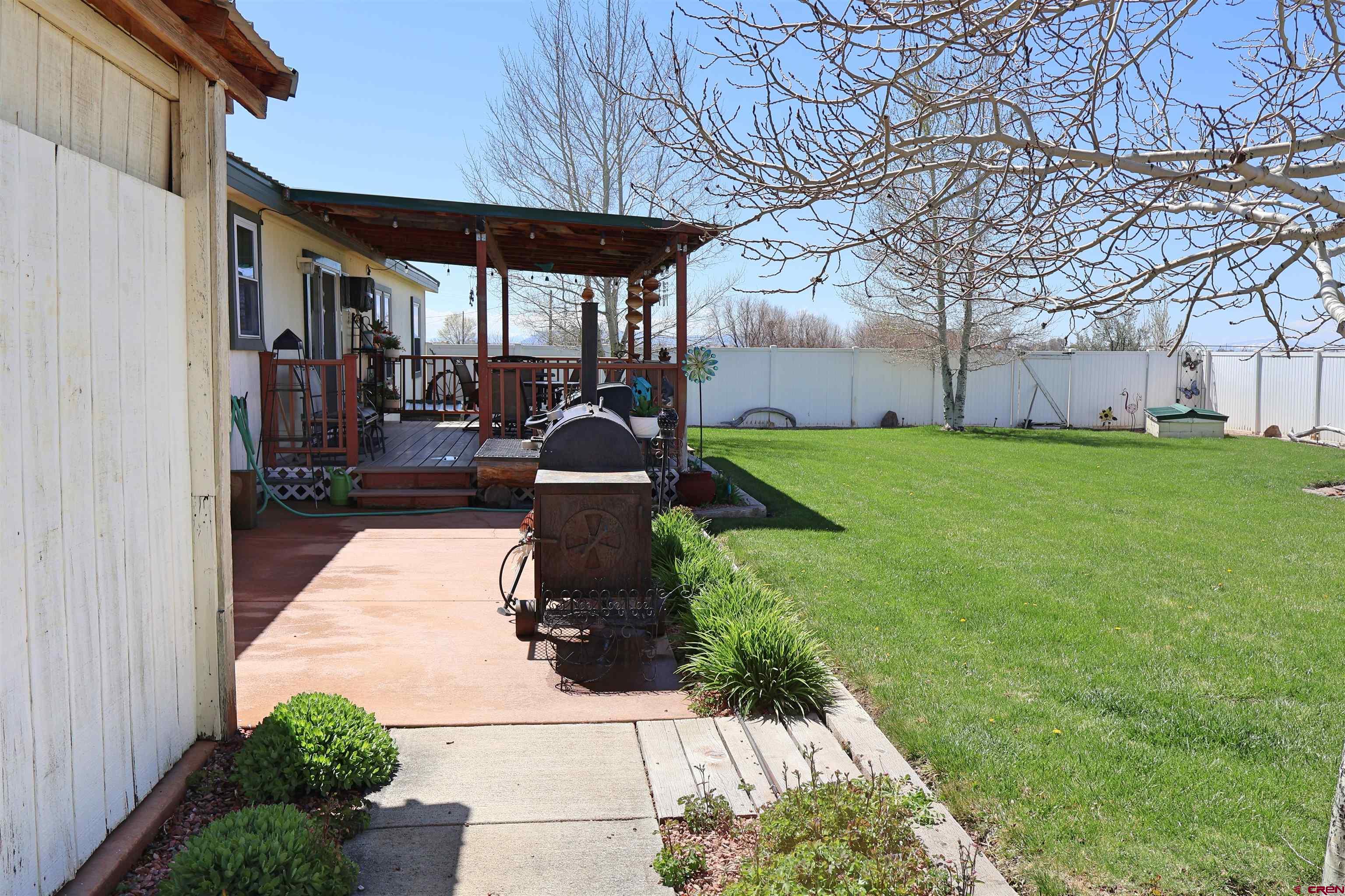 9429 County Road 105 S