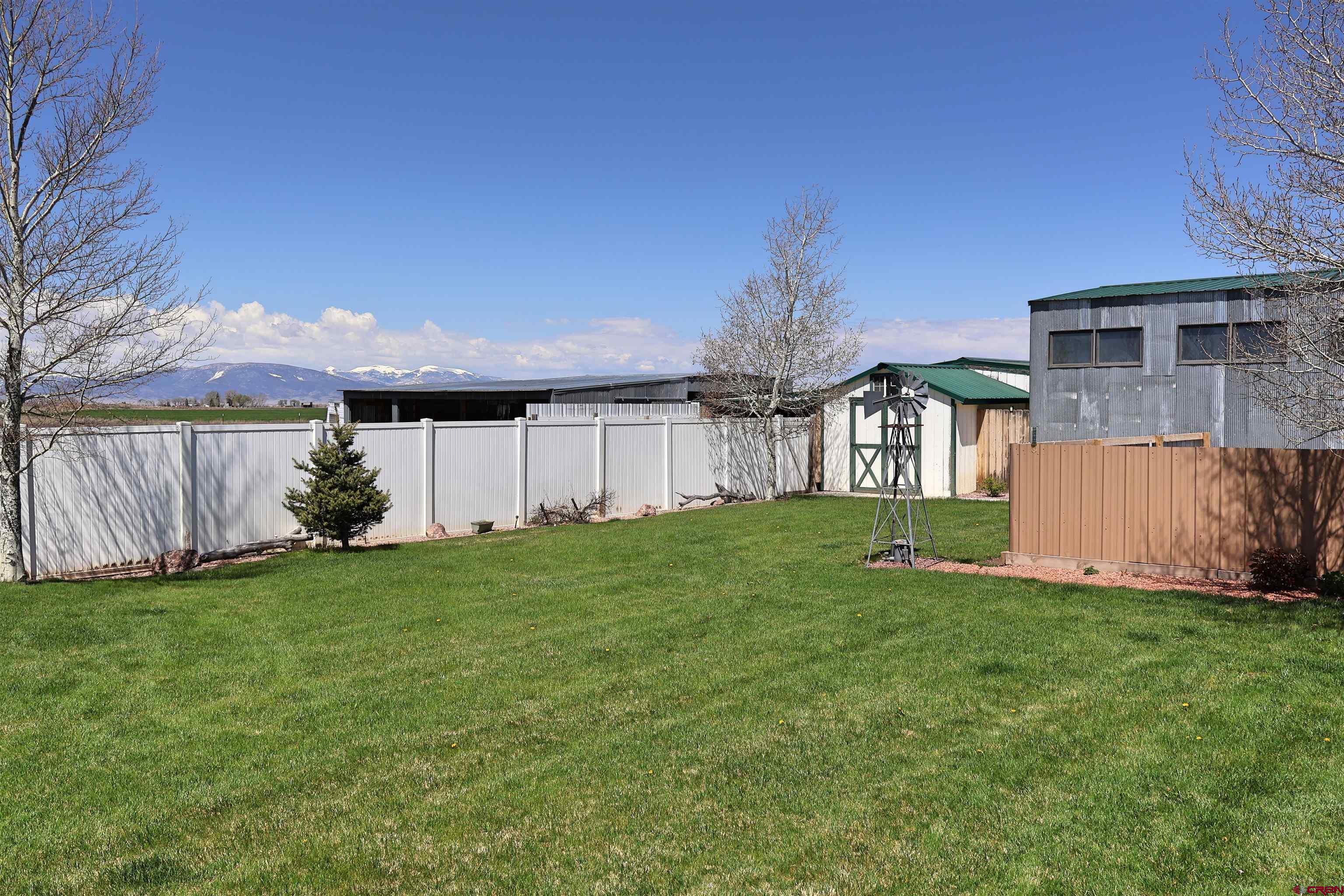 9429 County Road 105 S
