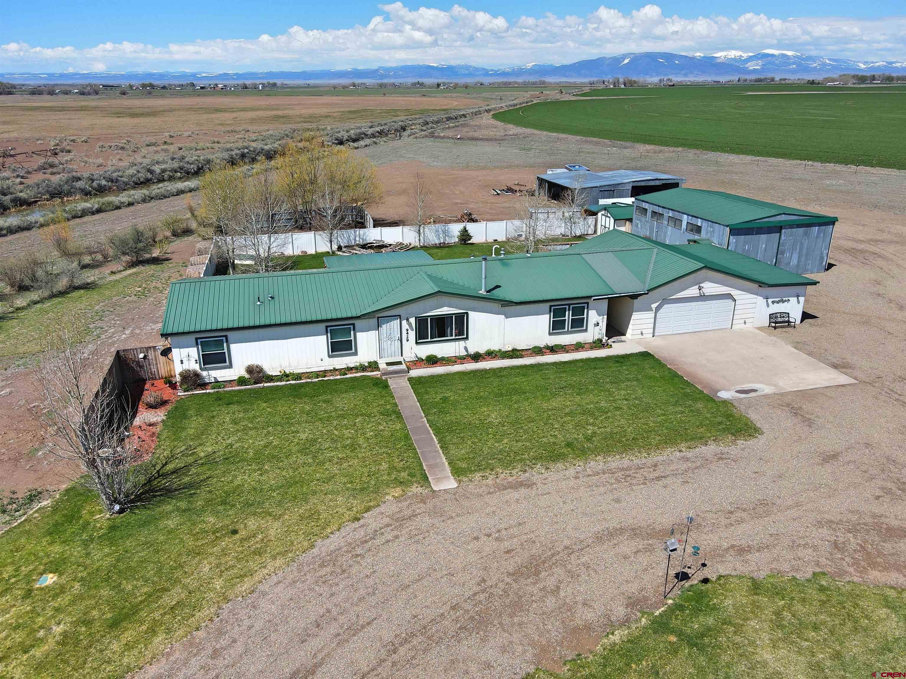 9429 County Road 105 S