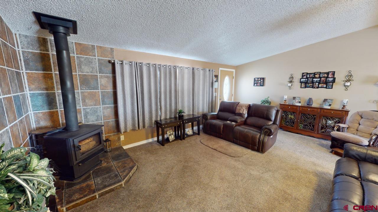 9429 County Road 105 S