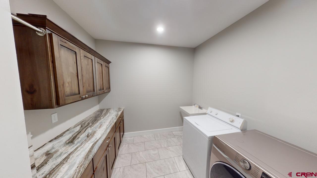 4914 S County Road 105