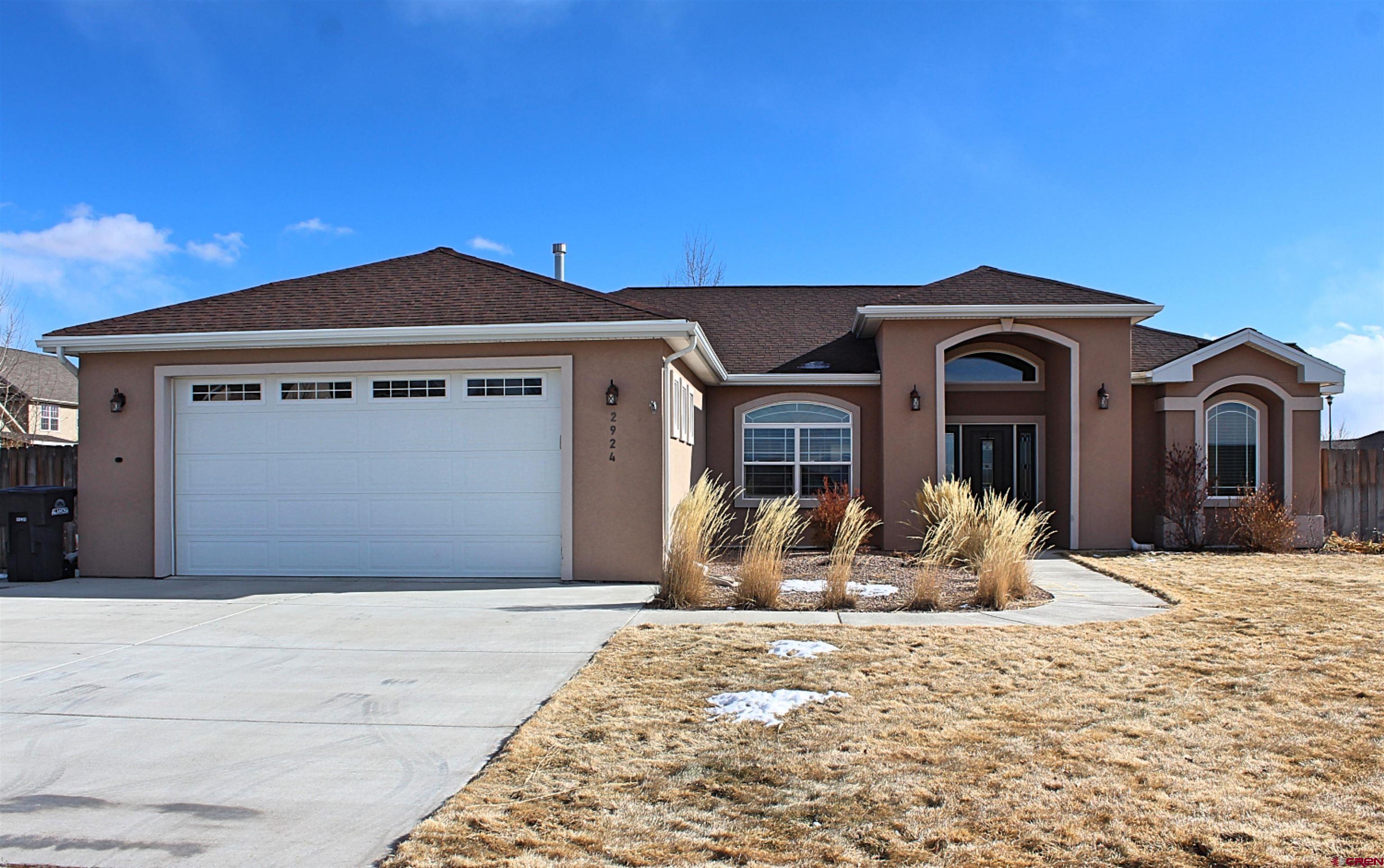 2924 Sarah Lane