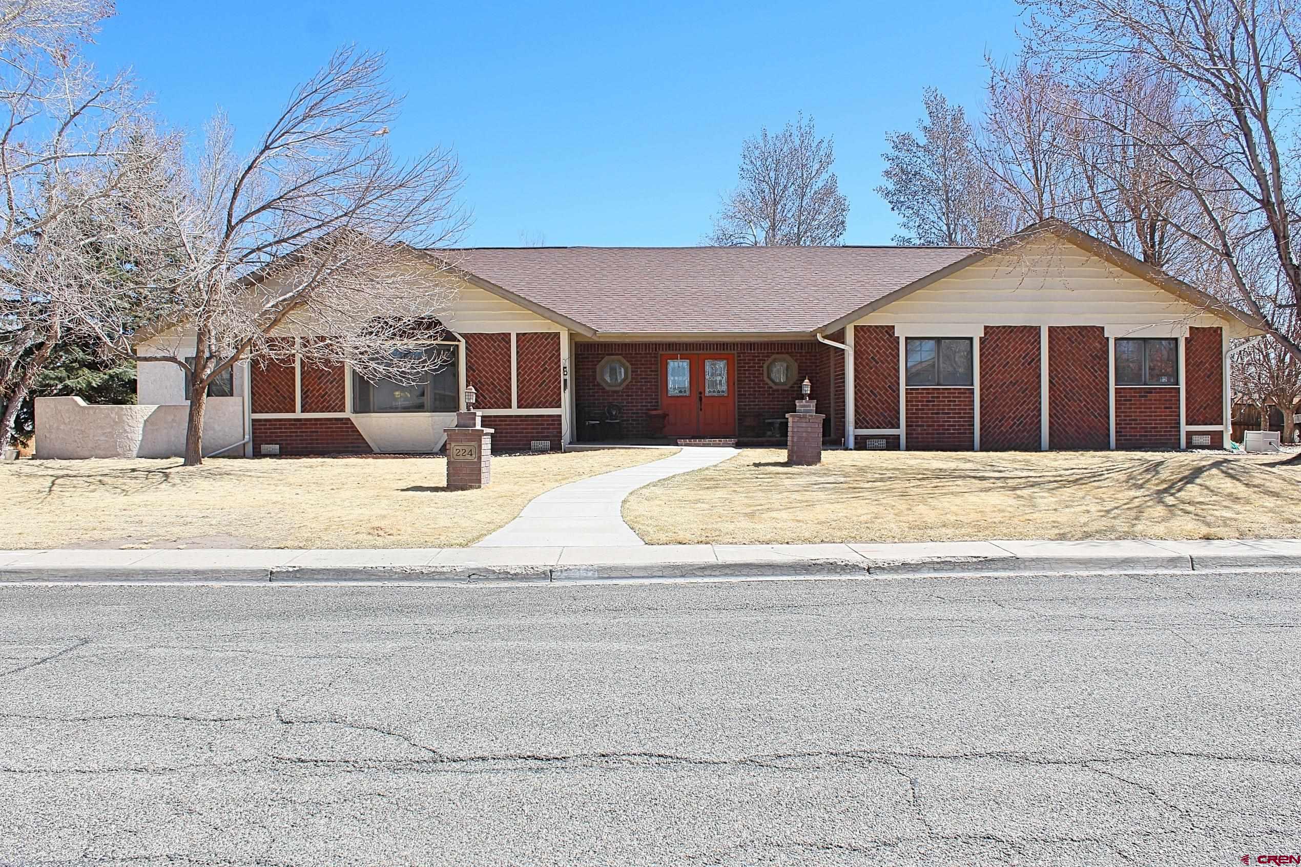 224 Riverwood Drive