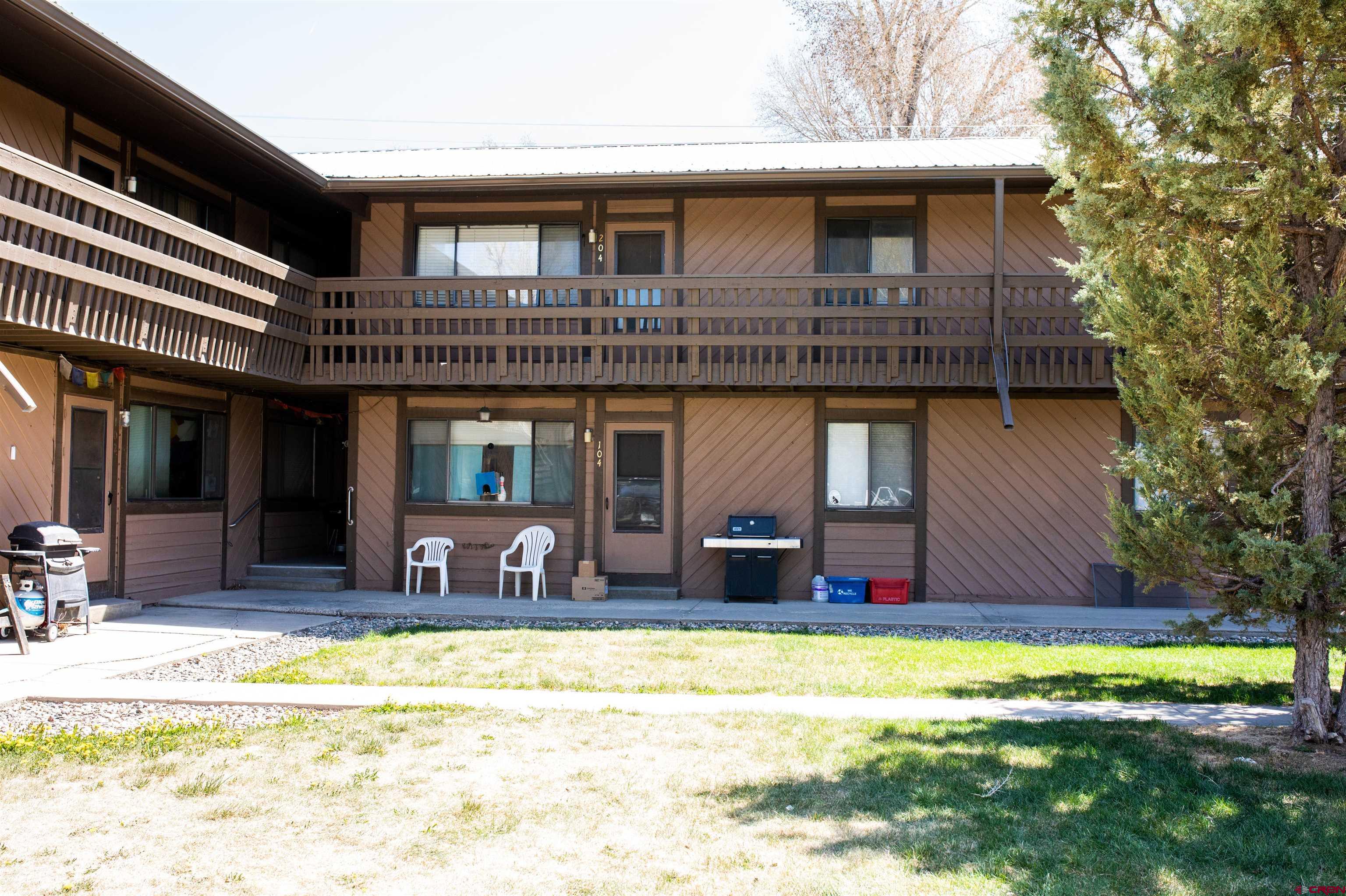 212 S 11th Street