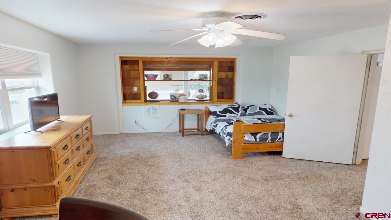 231 County Rd 14 S