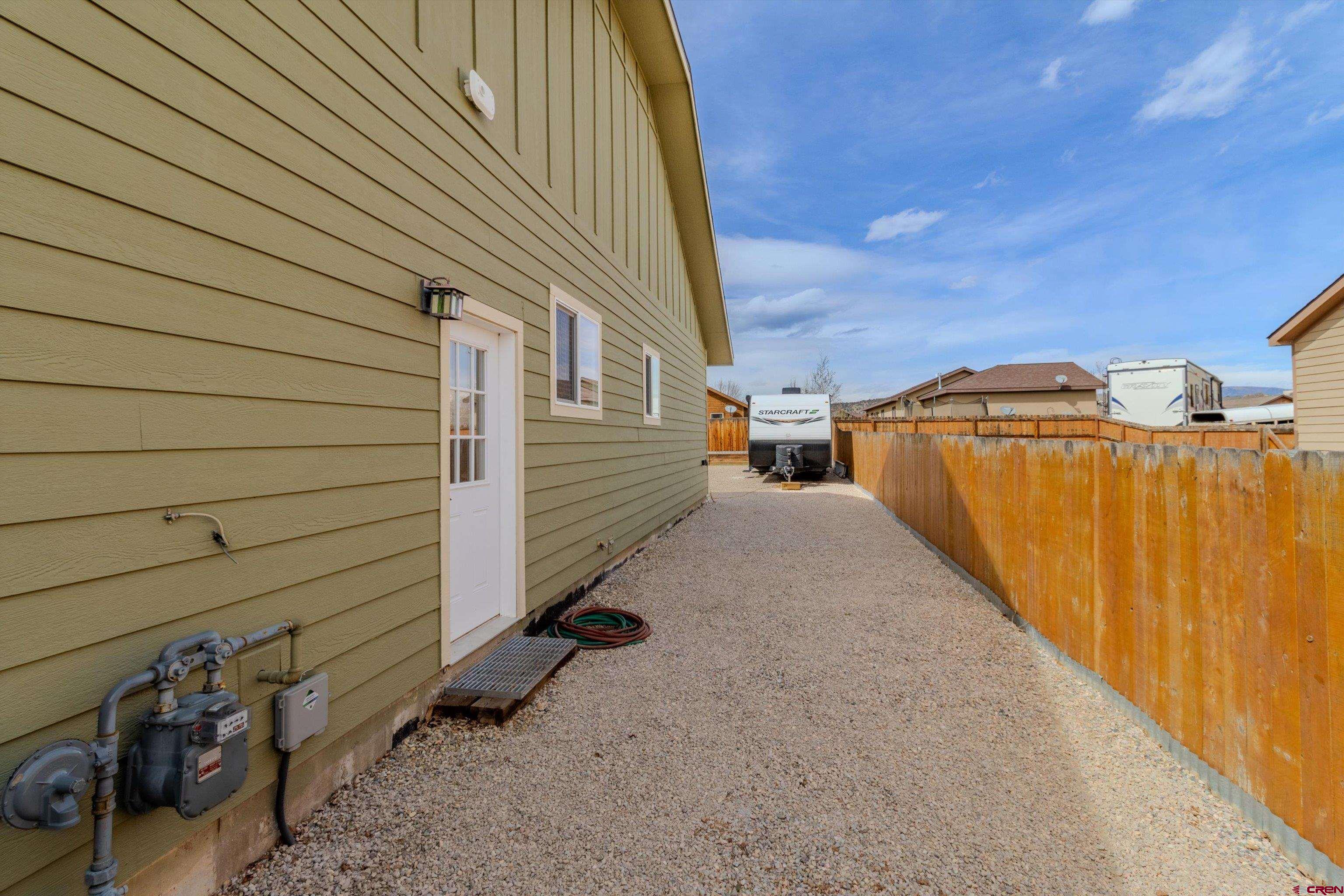 727 Mississippi Drive