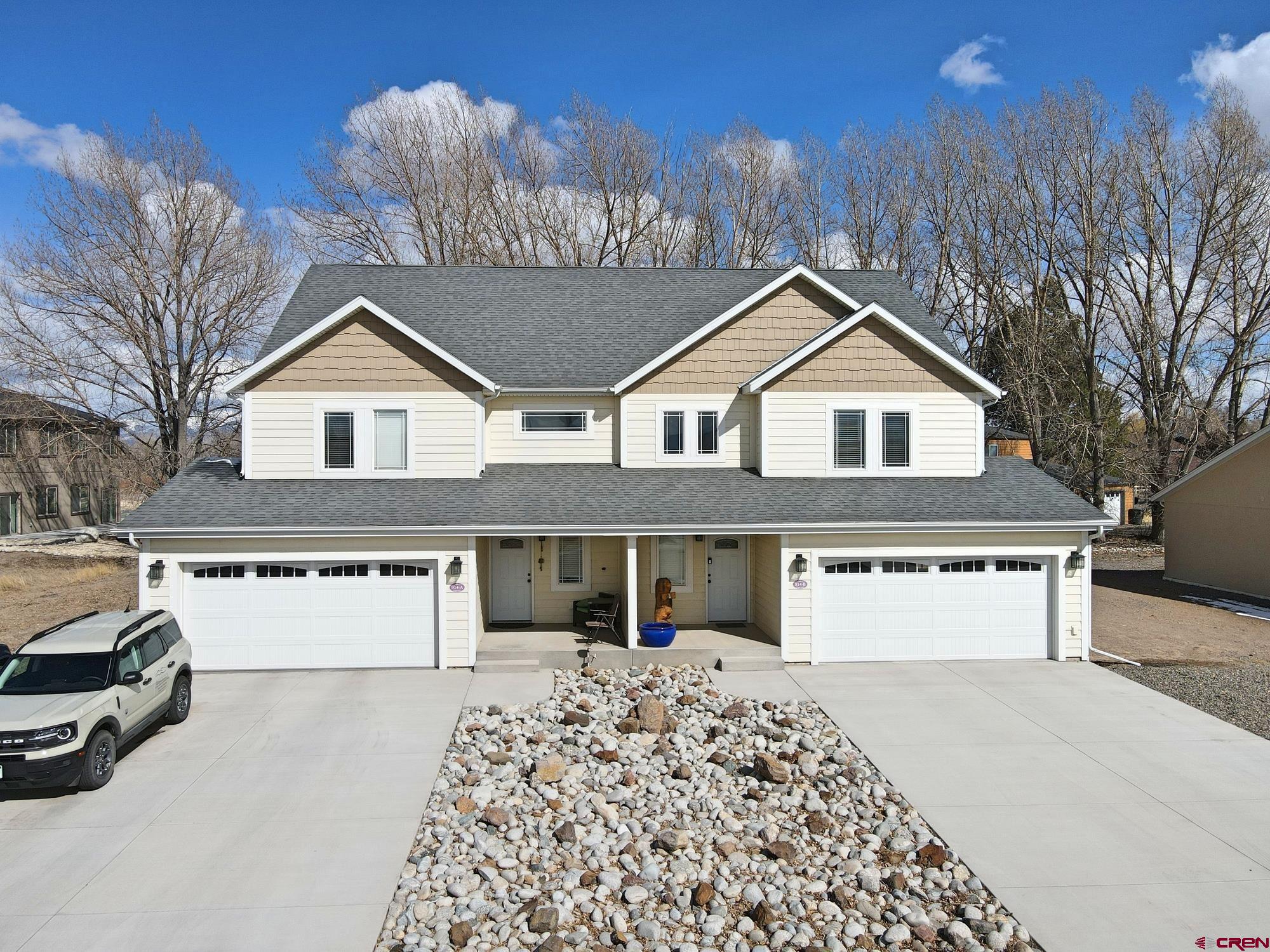 914 Douglas Drive