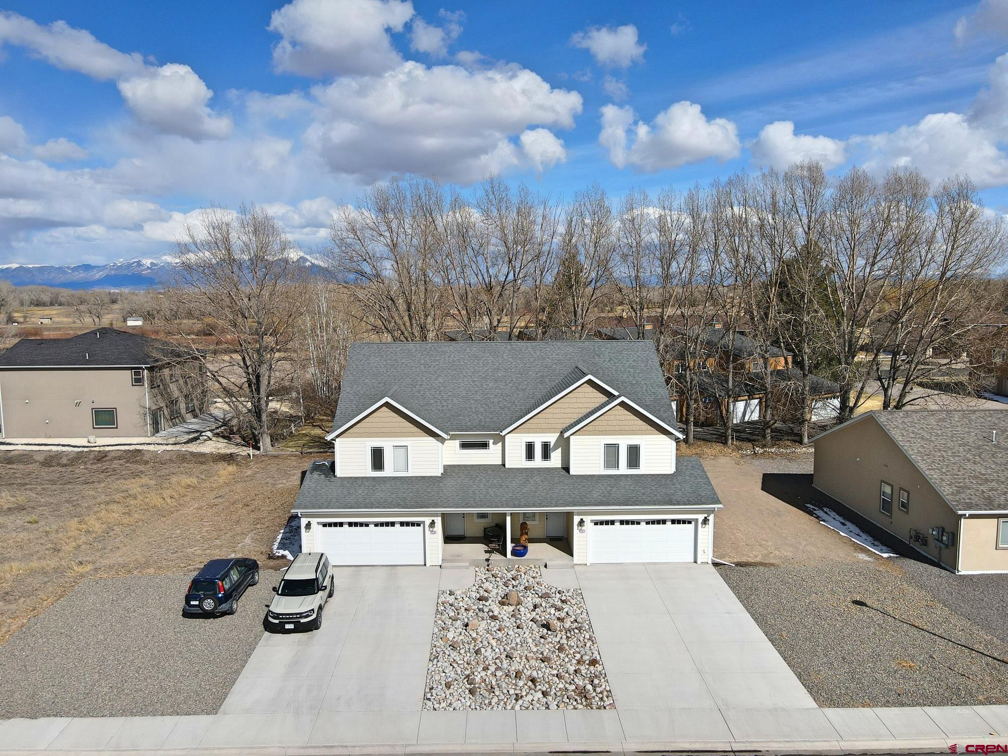 914 Douglas Drive