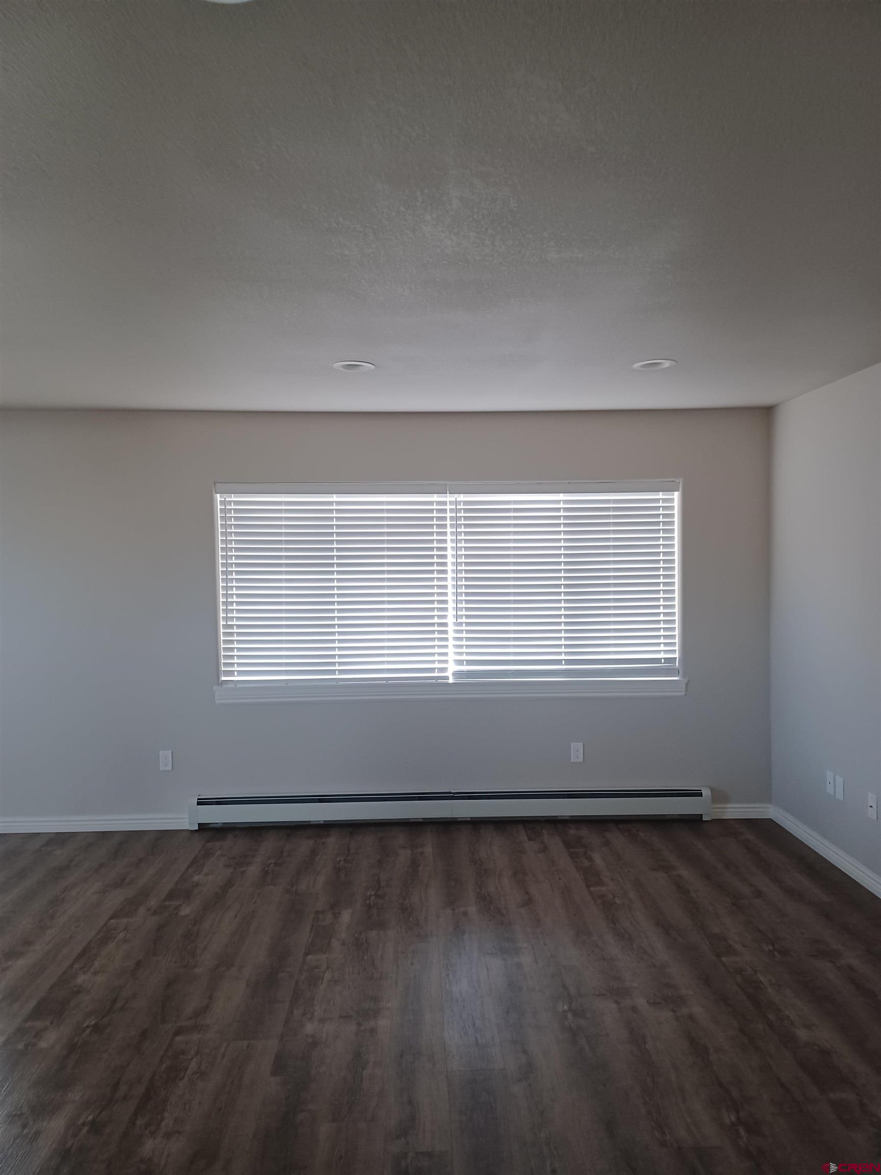 914 Douglas Drive