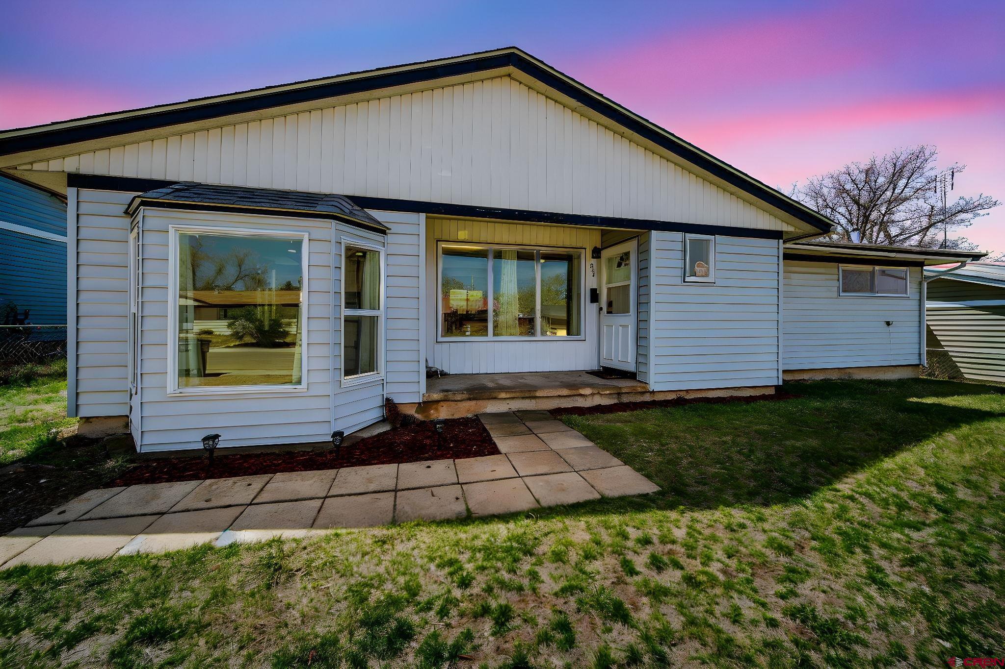 827 Brookside Drive
