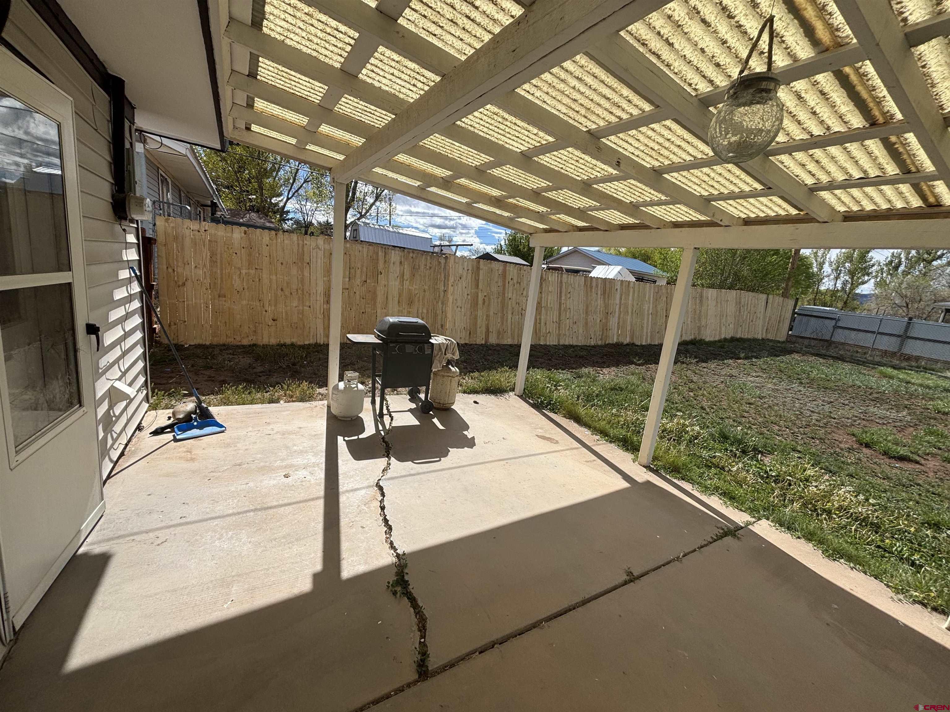 827 Brookside Drive
