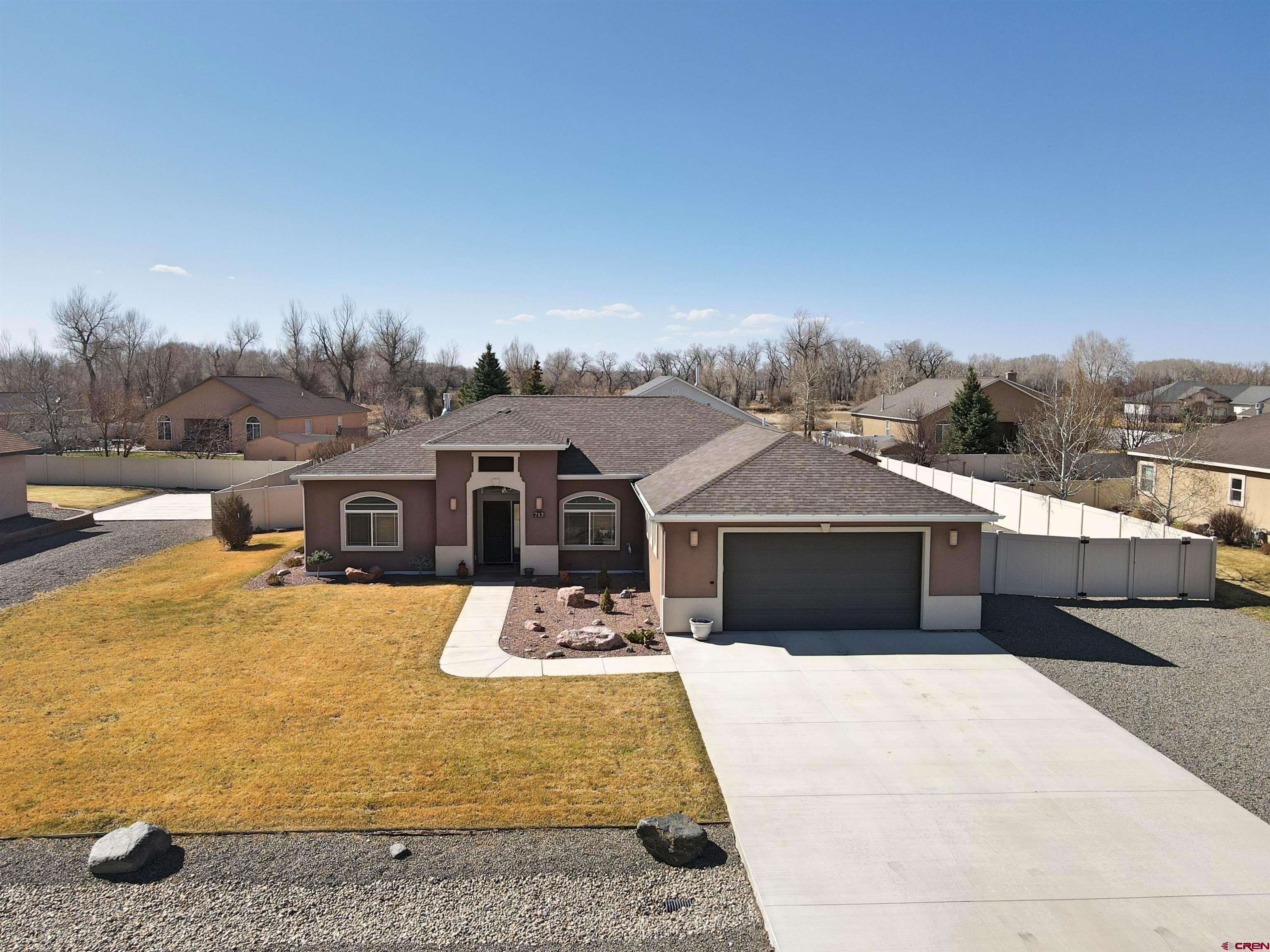 713 Cottonwood Circle