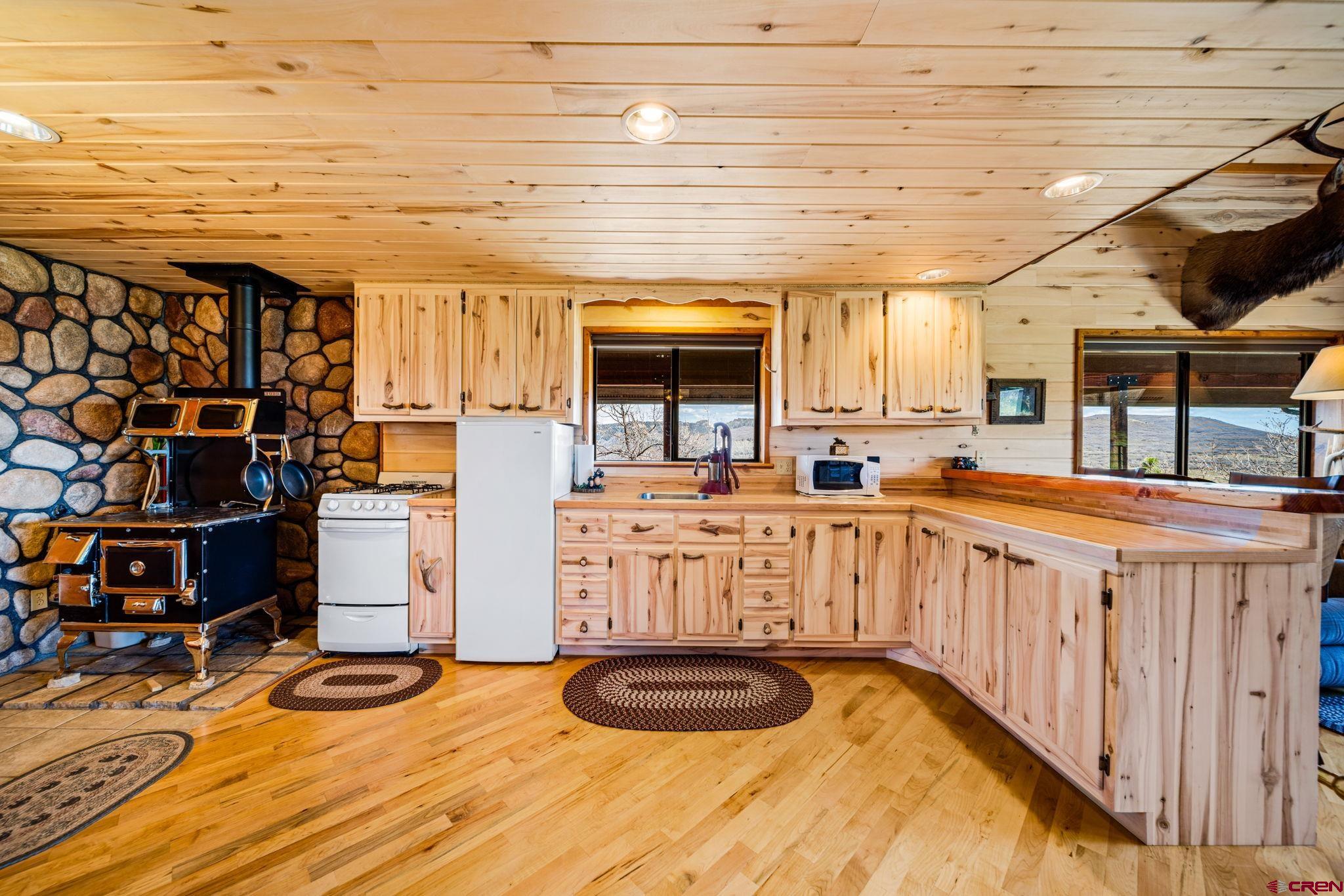 9401 Road 27.4