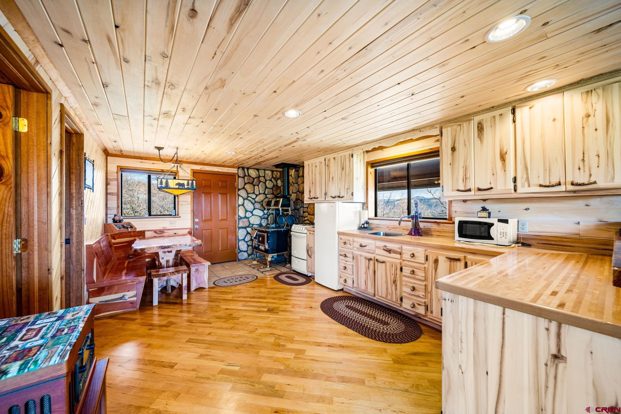 9401 Road 27.4
