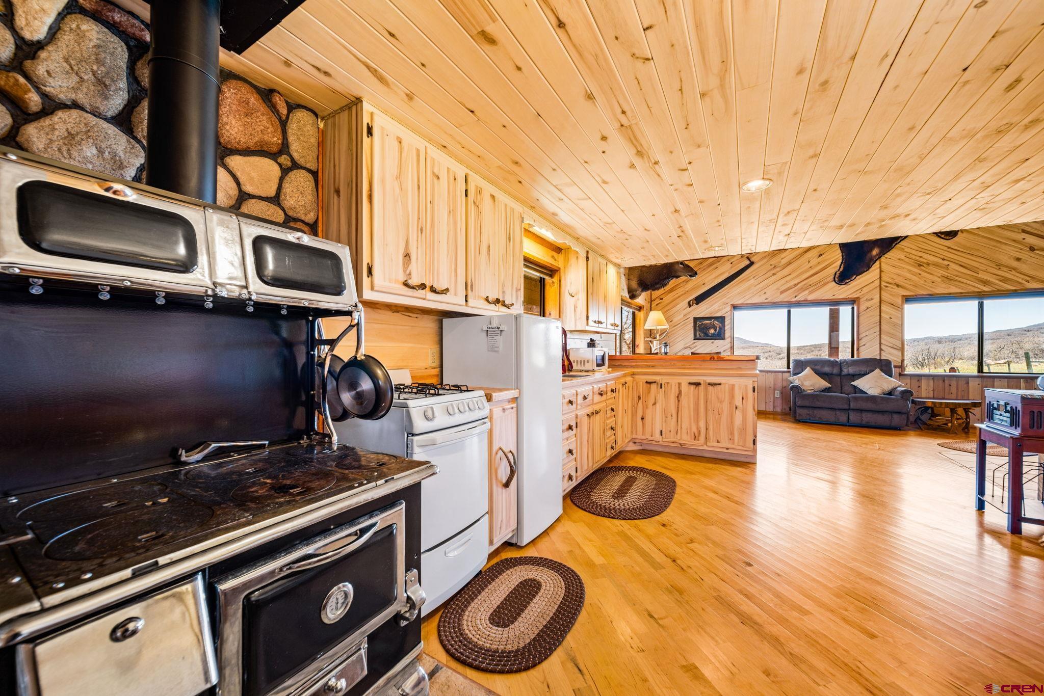 9401 Road 27.4