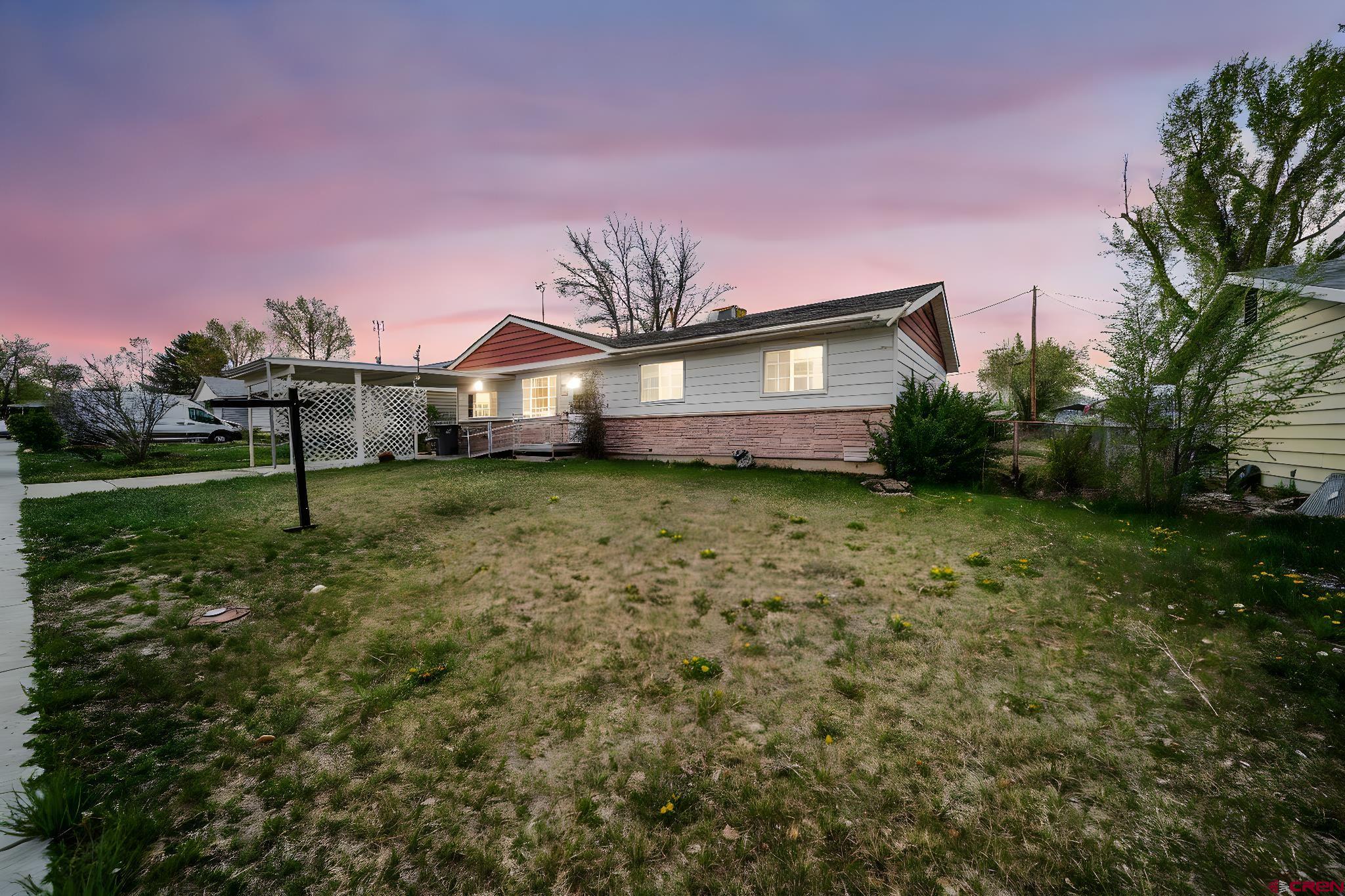 819 Brookside Drive