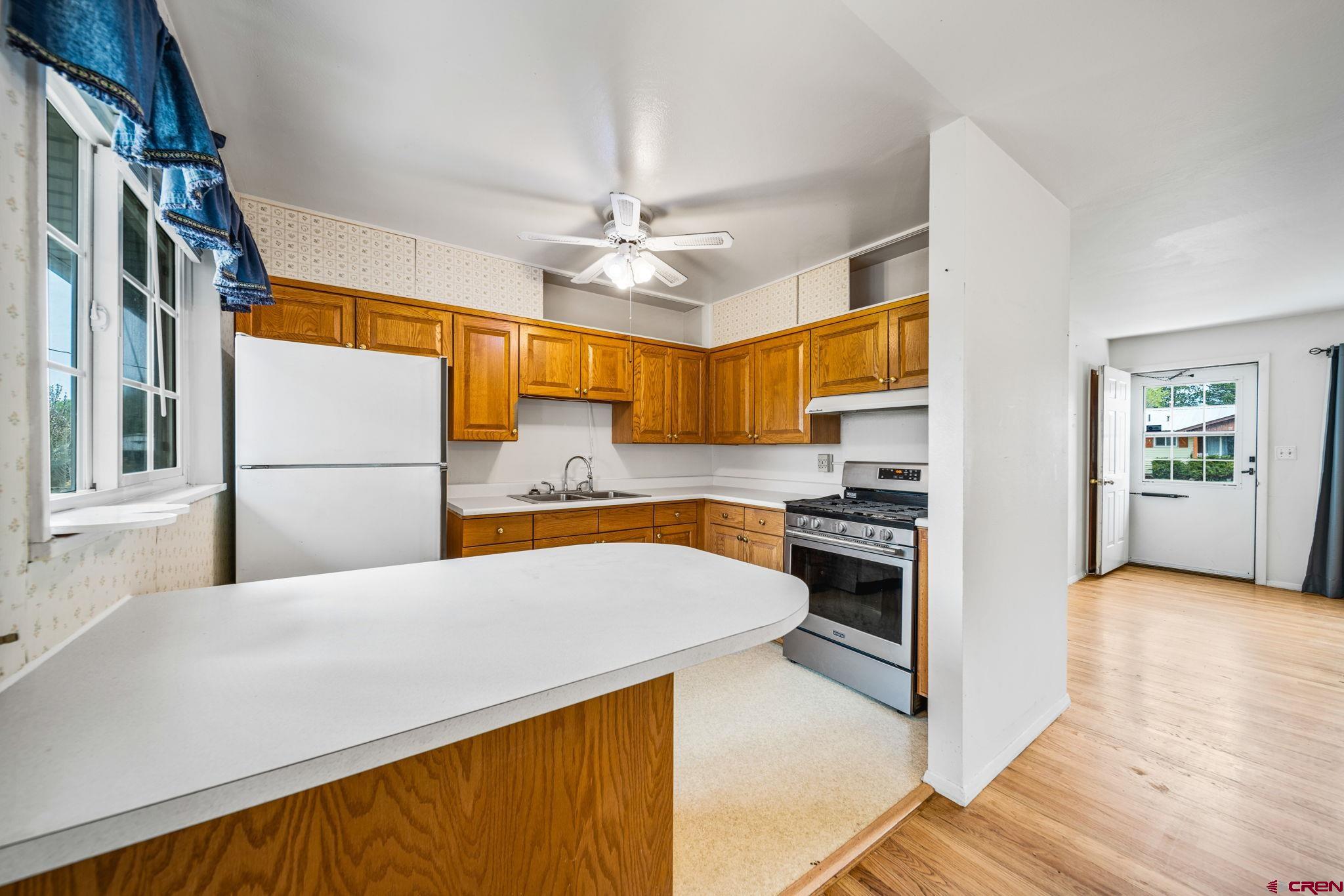 819 Brookside Drive
