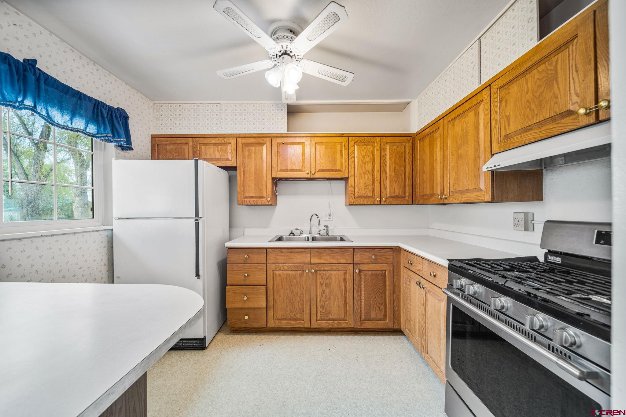 819 Brookside Drive
