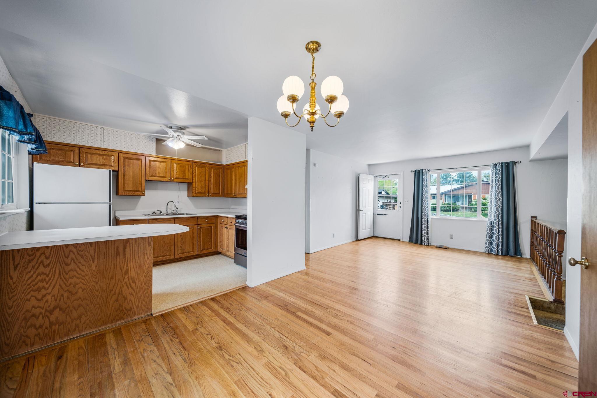 819 Brookside Drive