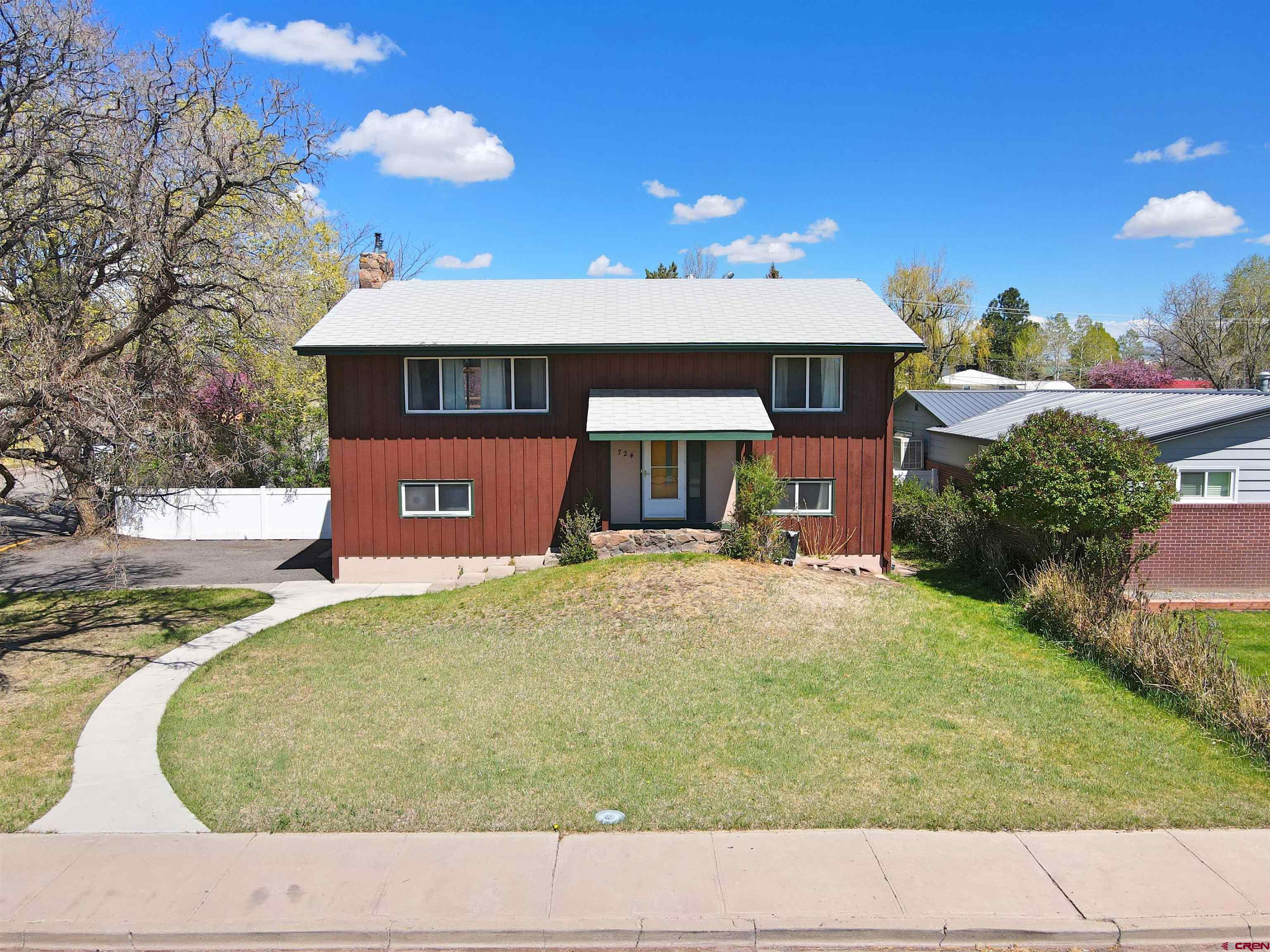 724 Murphy Drive