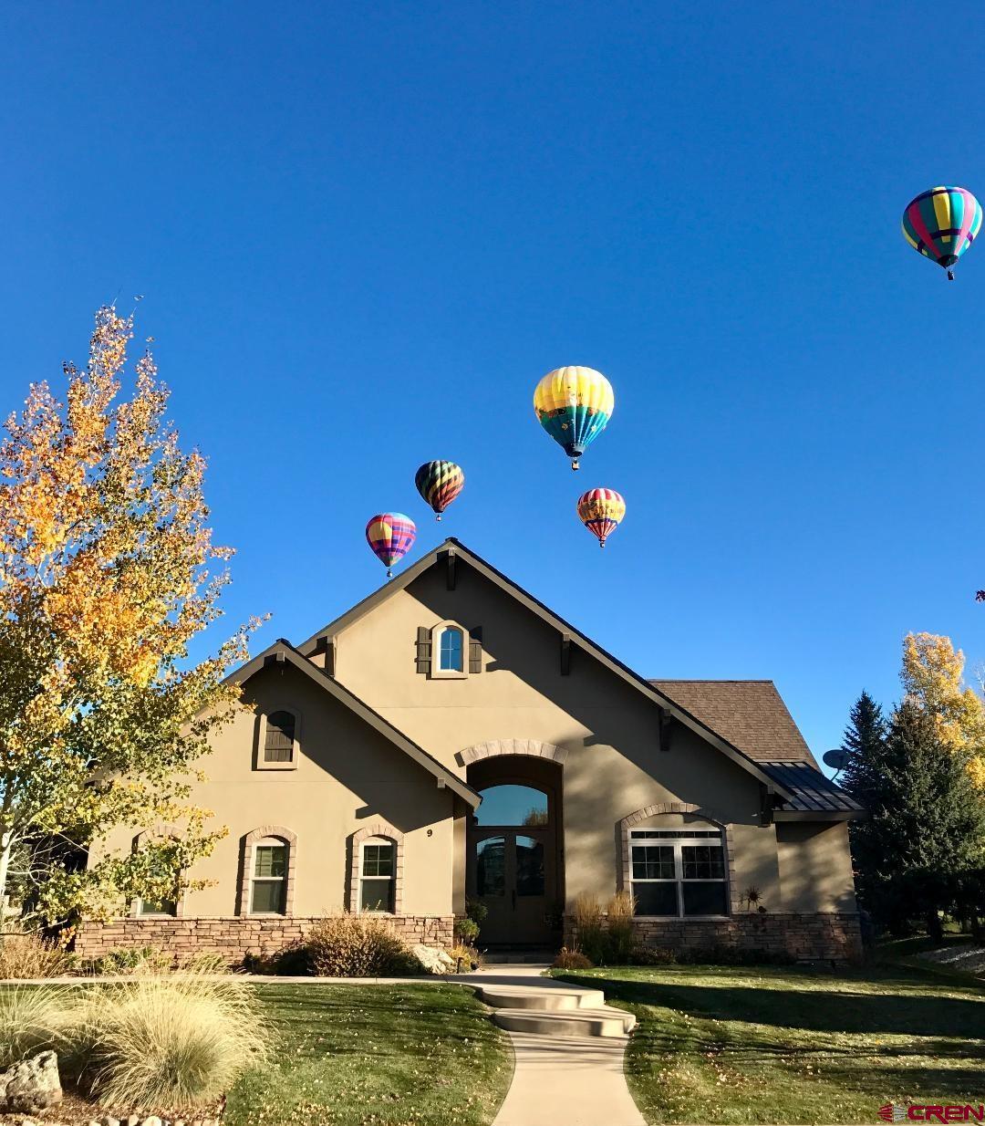 9 Pebble Drive