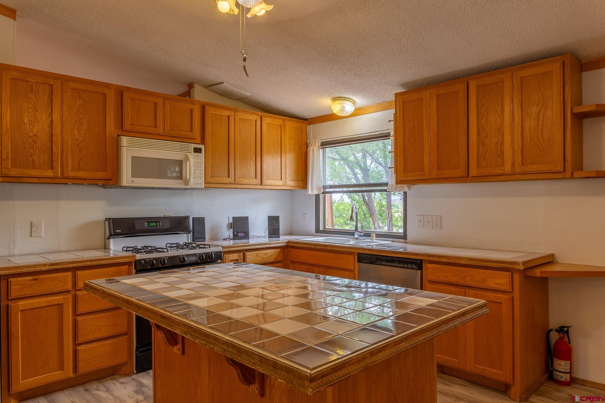 318 Bayfield Parkway