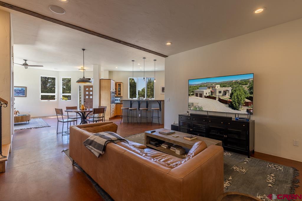 347 Jack Rabbit Trail