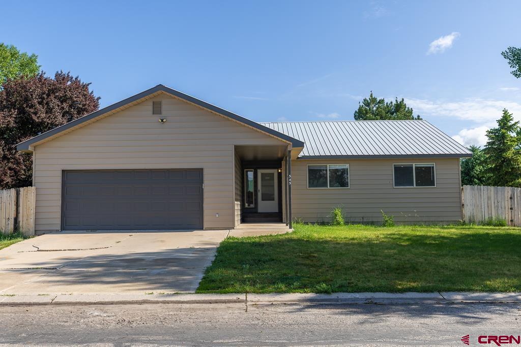 345 Meadows Circle
