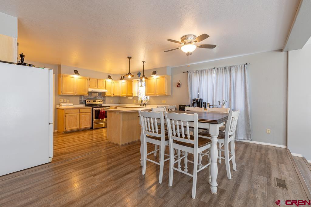 345 Meadows Circle