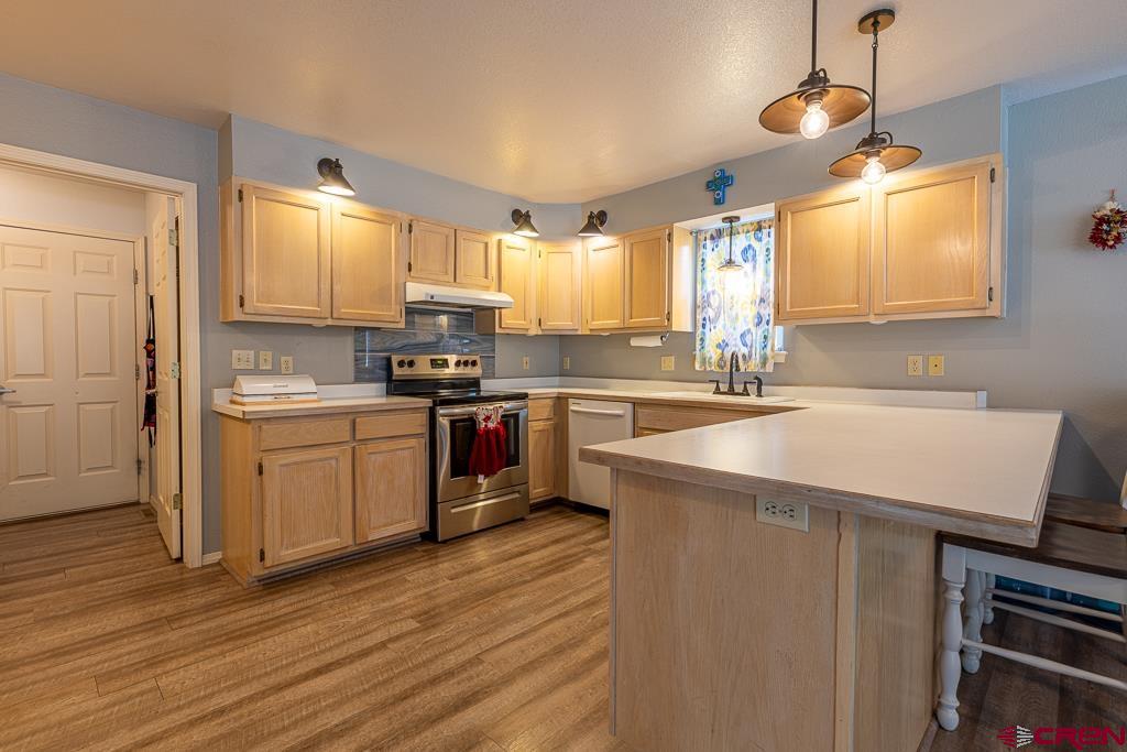 345 Meadows Circle
