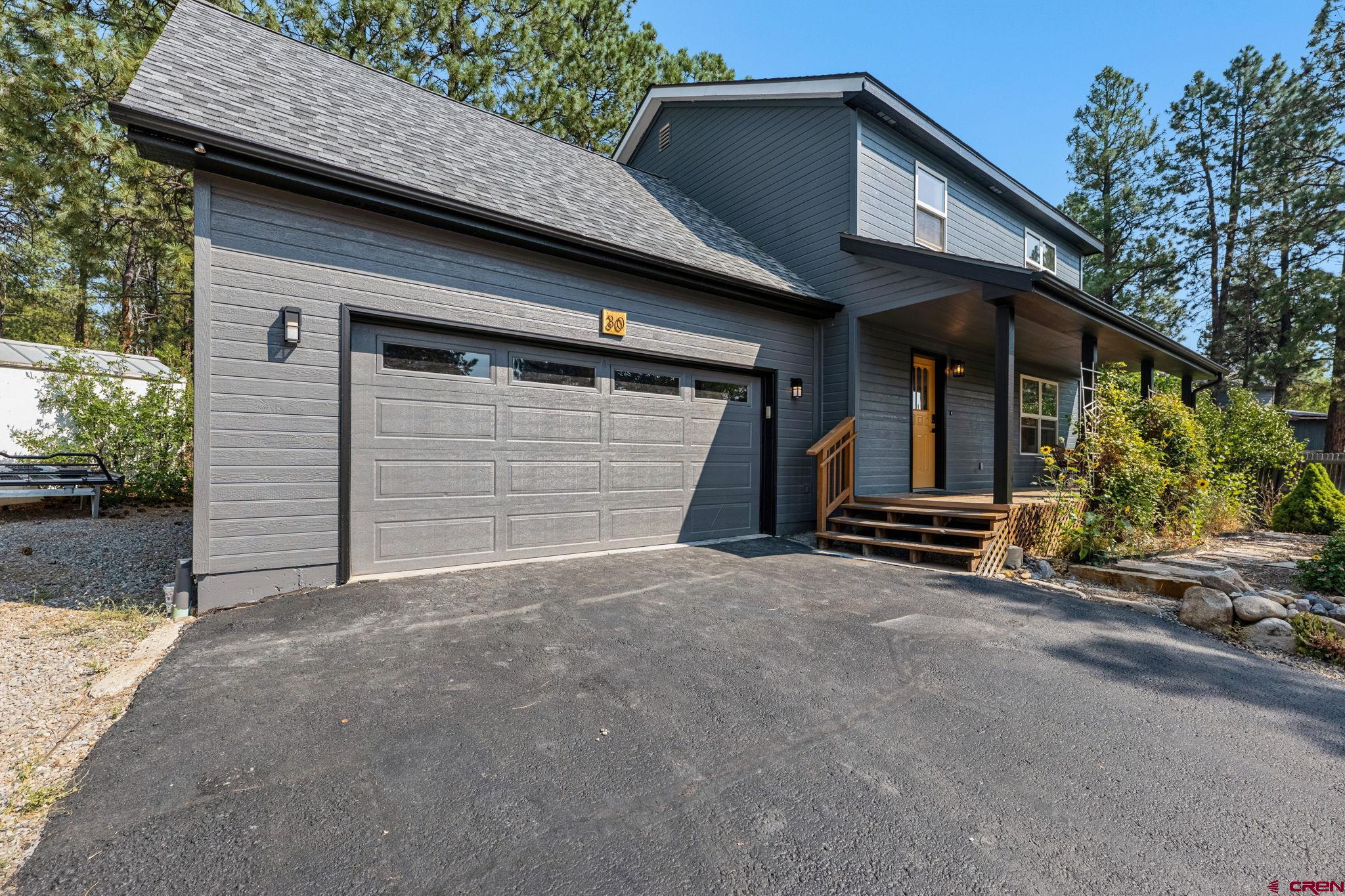 30 Hawthorne Court