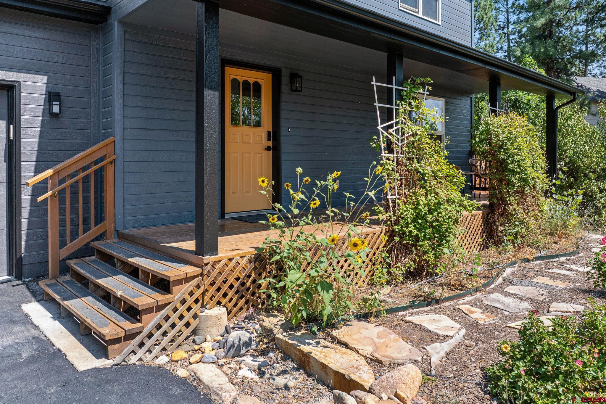 30 Hawthorne Court