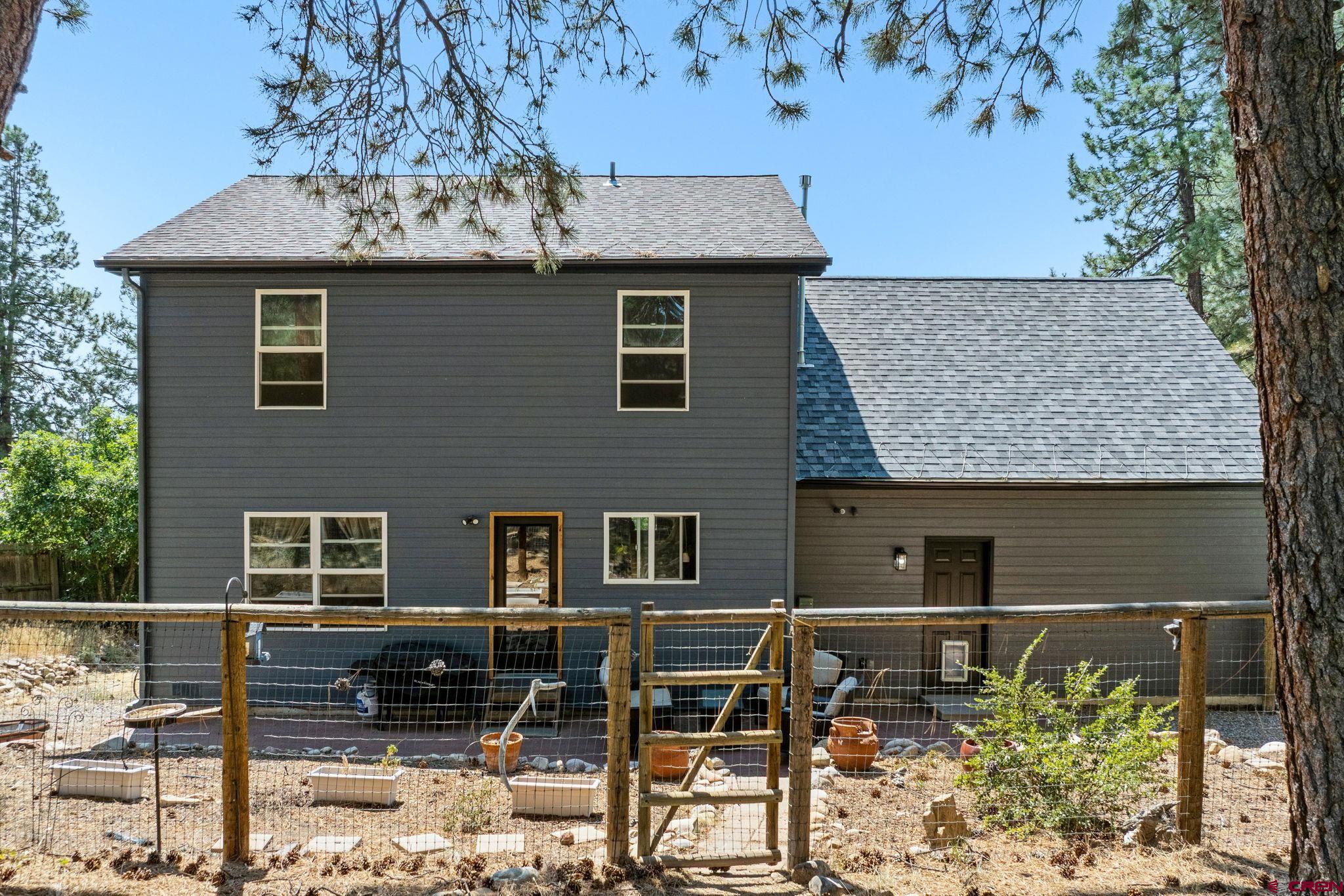 30 Hawthorne Court