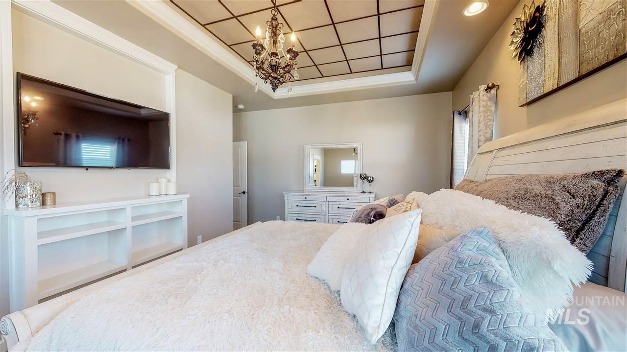 Residential For Sale 4 Bedrooms 3 Bathrooms Price